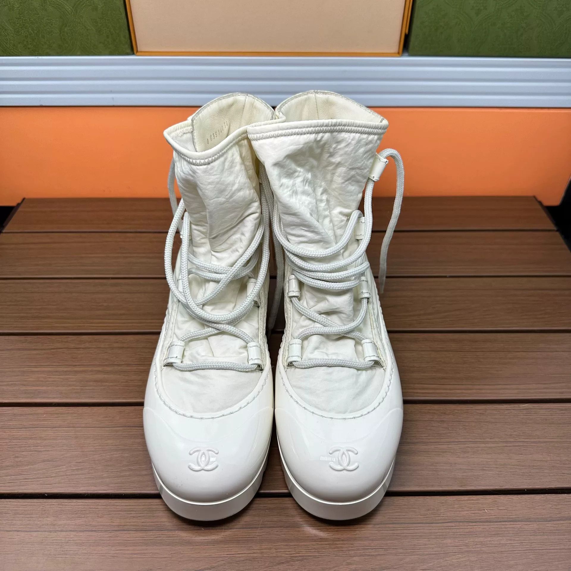 Chanel Chanel White Boots it_38 Women Size US 8 / IT 38 - 5 Thumbnail