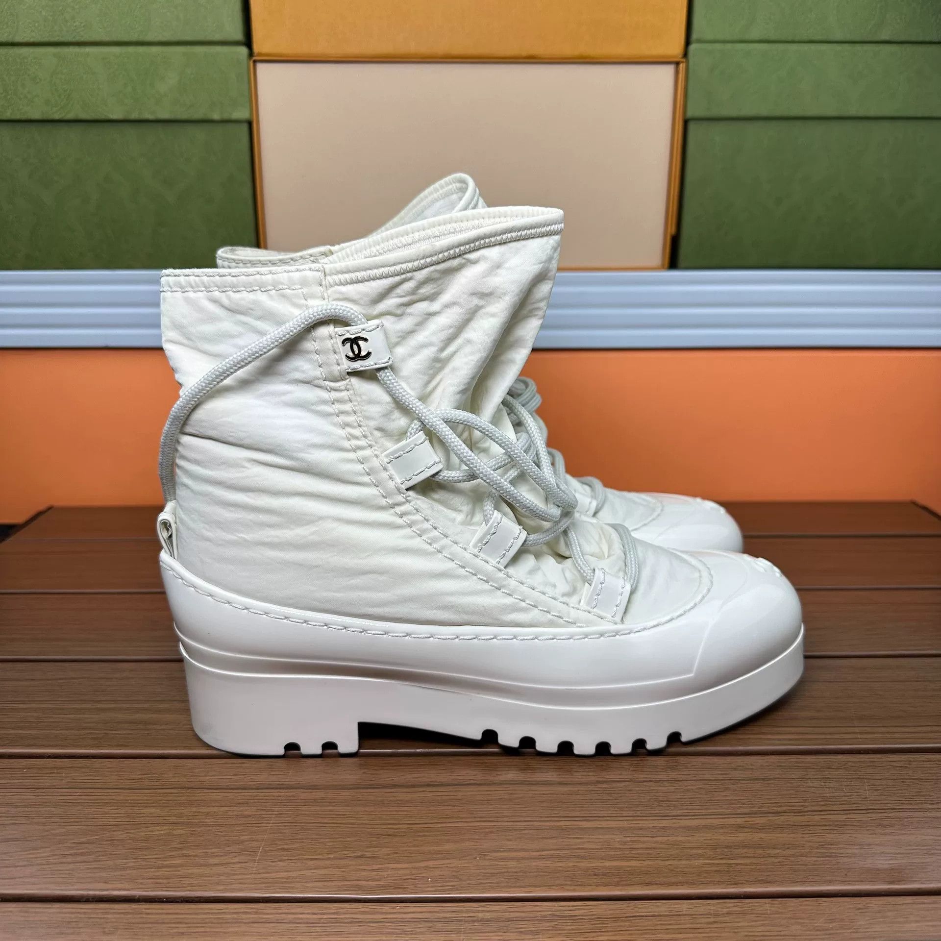 Chanel Chanel White Boots it_38 Women Size US 8 / IT 38 - 3 Thumbnail