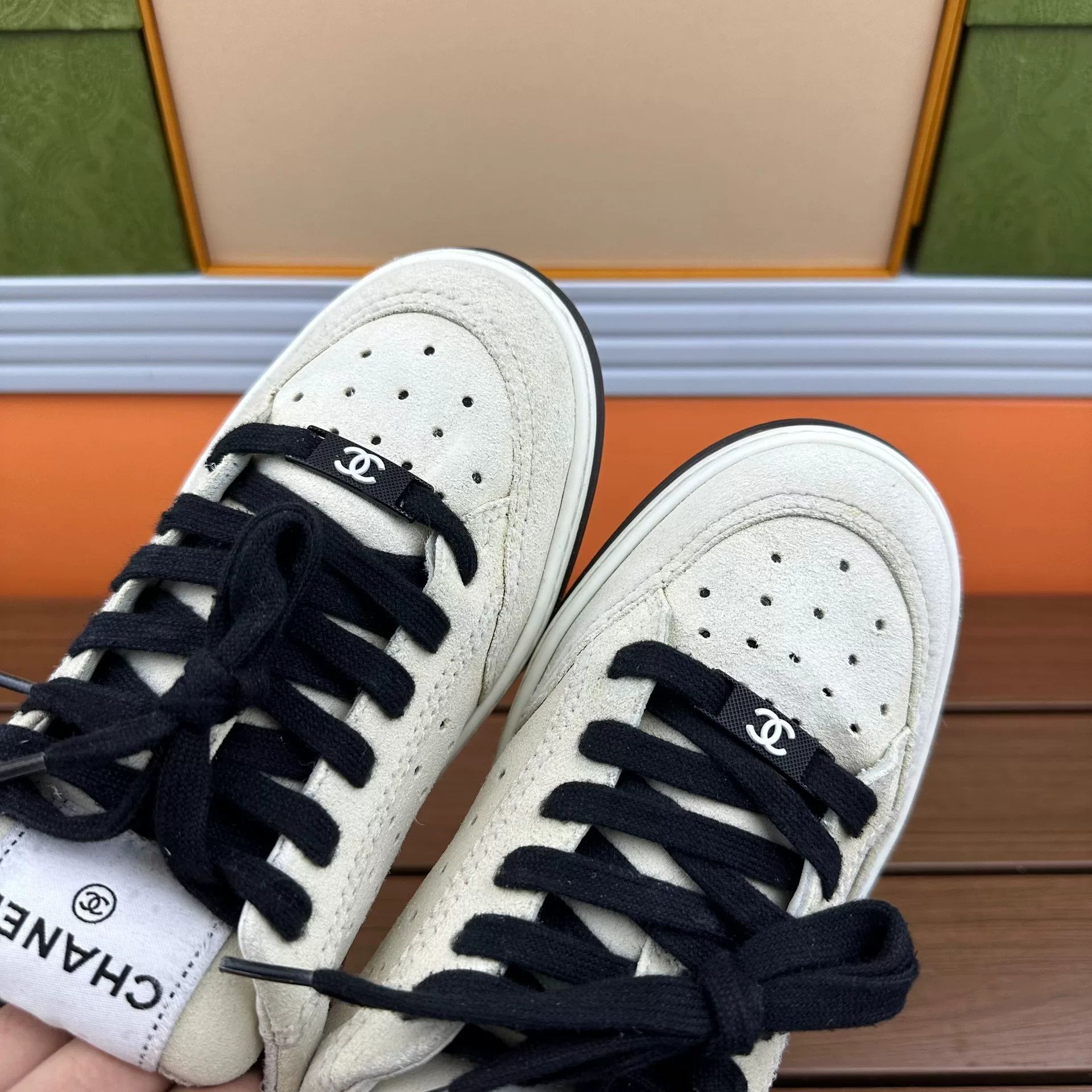Chanel Chanel Suede Lowtop Sneakers it_36 Women Size US 6 / IT 36 - 7 Thumbnail