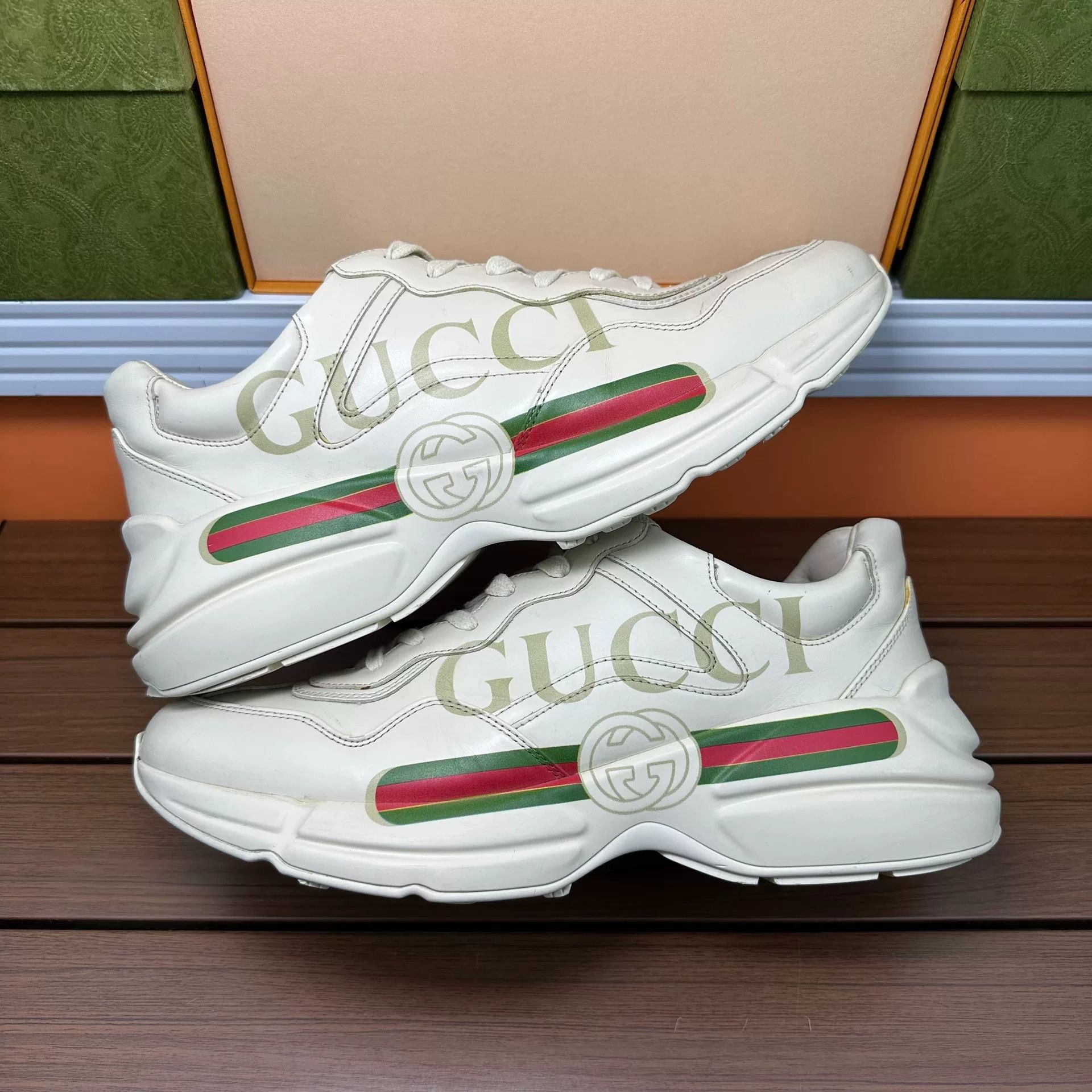 Gucci Gucci Printed Lowtop Sneakers 10 Men Size US 10 / EU 43 - 2 Thumbnail