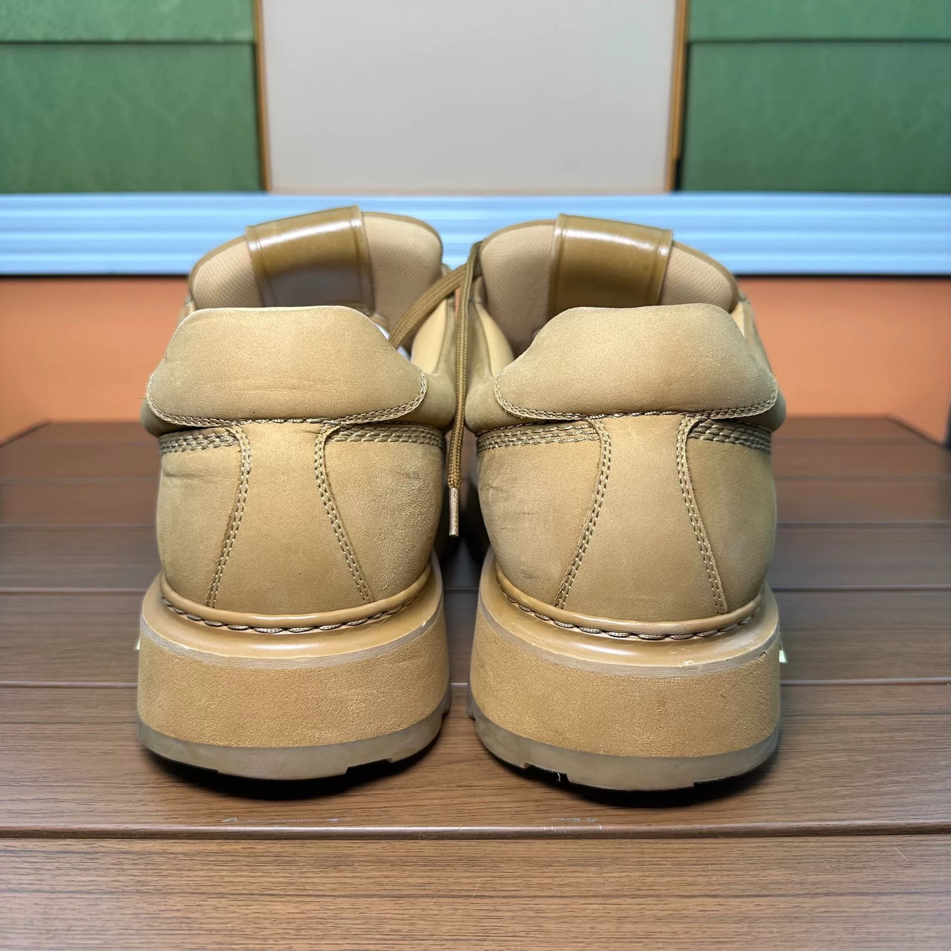 Louis Vuitton Louis Vuitton Collab Lowtop Sneakers 10 Men Size US 10 / EU 43 - 5 Thumbnail
