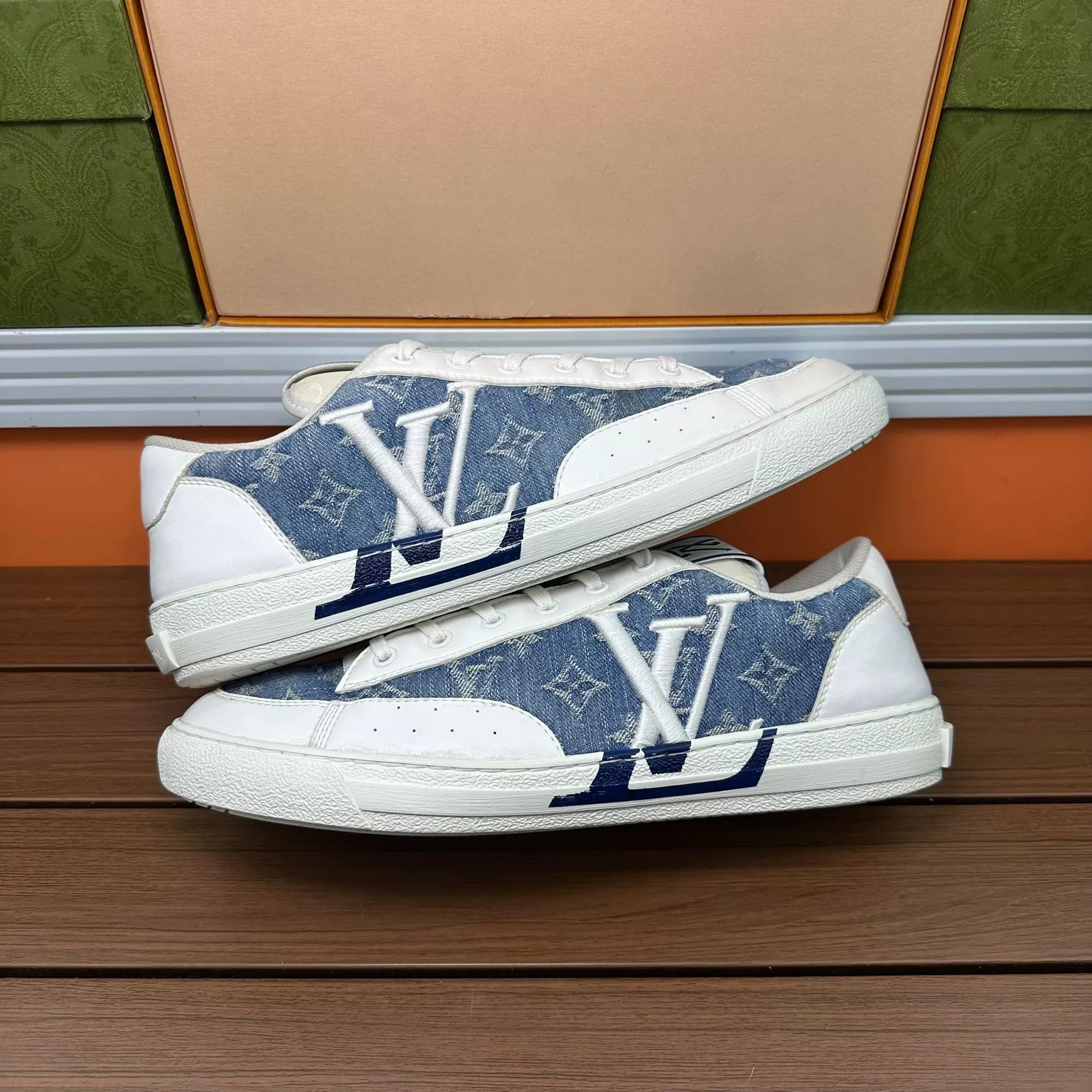 Louis Vuitton Louis Vuitton Denim Blue Lowtop Sneakers 10 Men Size US 10 / EU 43 - 2 Thumbnail