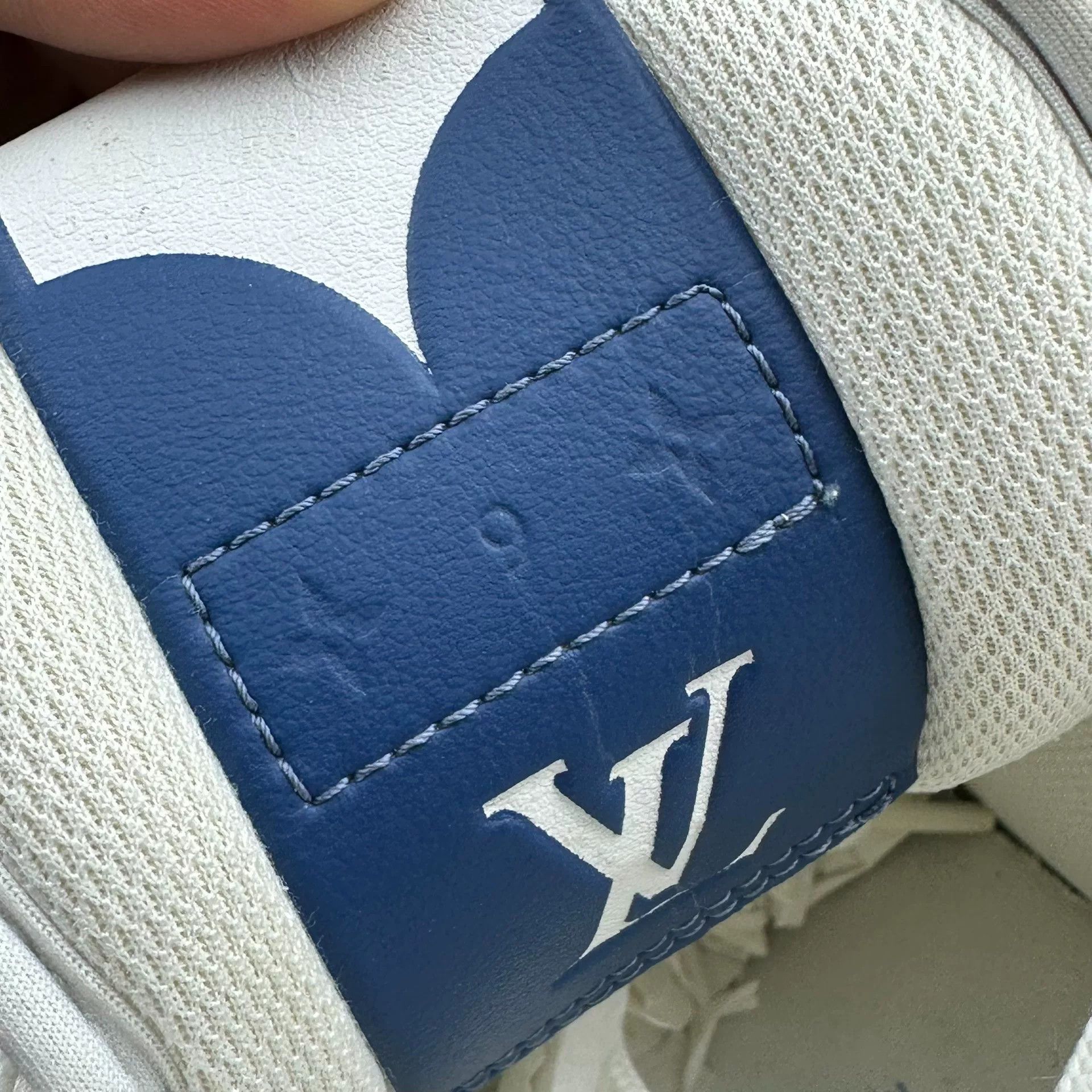 Louis Vuitton Louis Vuitton Denim Blue Lowtop Sneakers 10 Men Size US 10 / EU 43 - 8 Thumbnail
