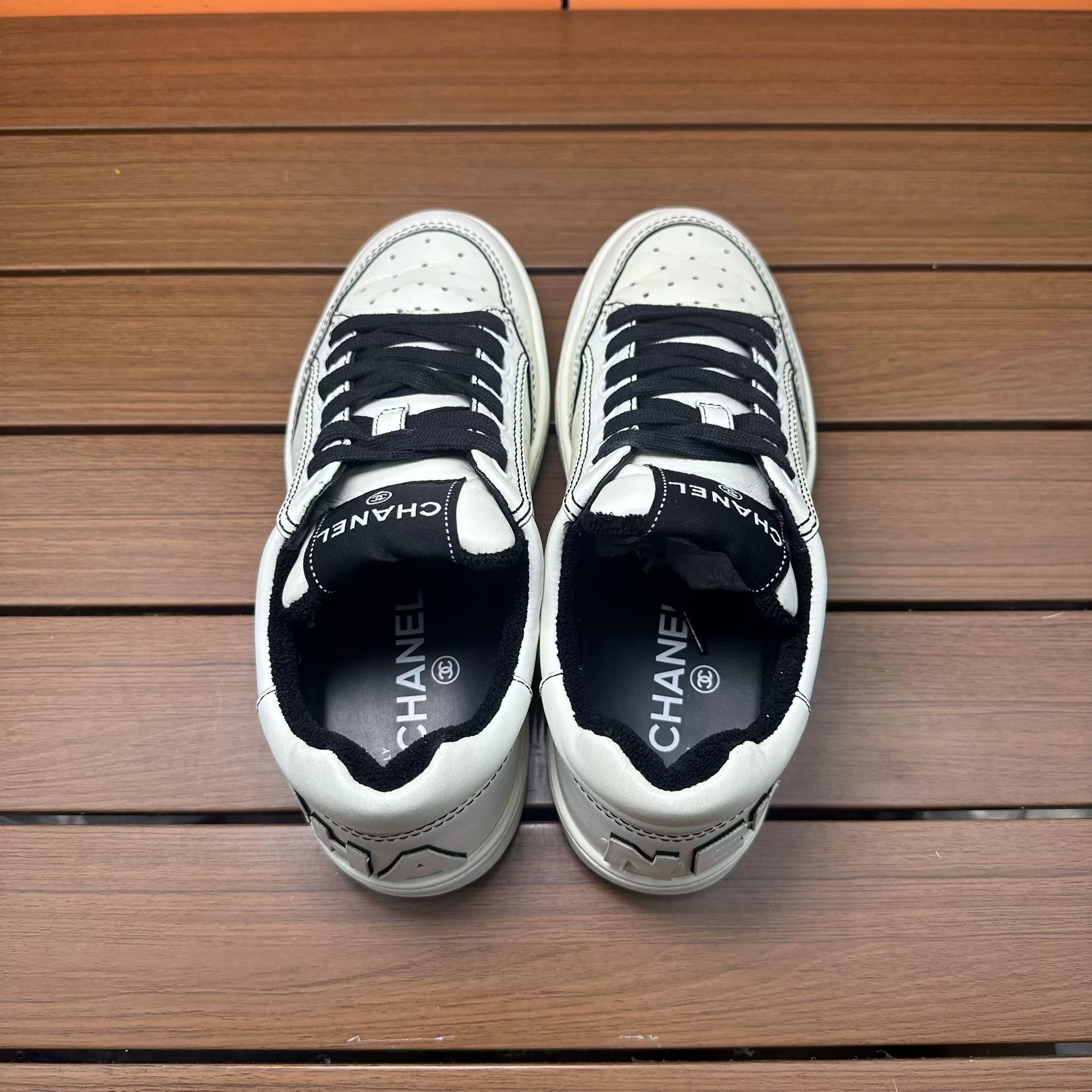 Chanel Chanel Black Lowtop Sneakers it_36 Women Size US 6 / IT 36 - 5 Thumbnail