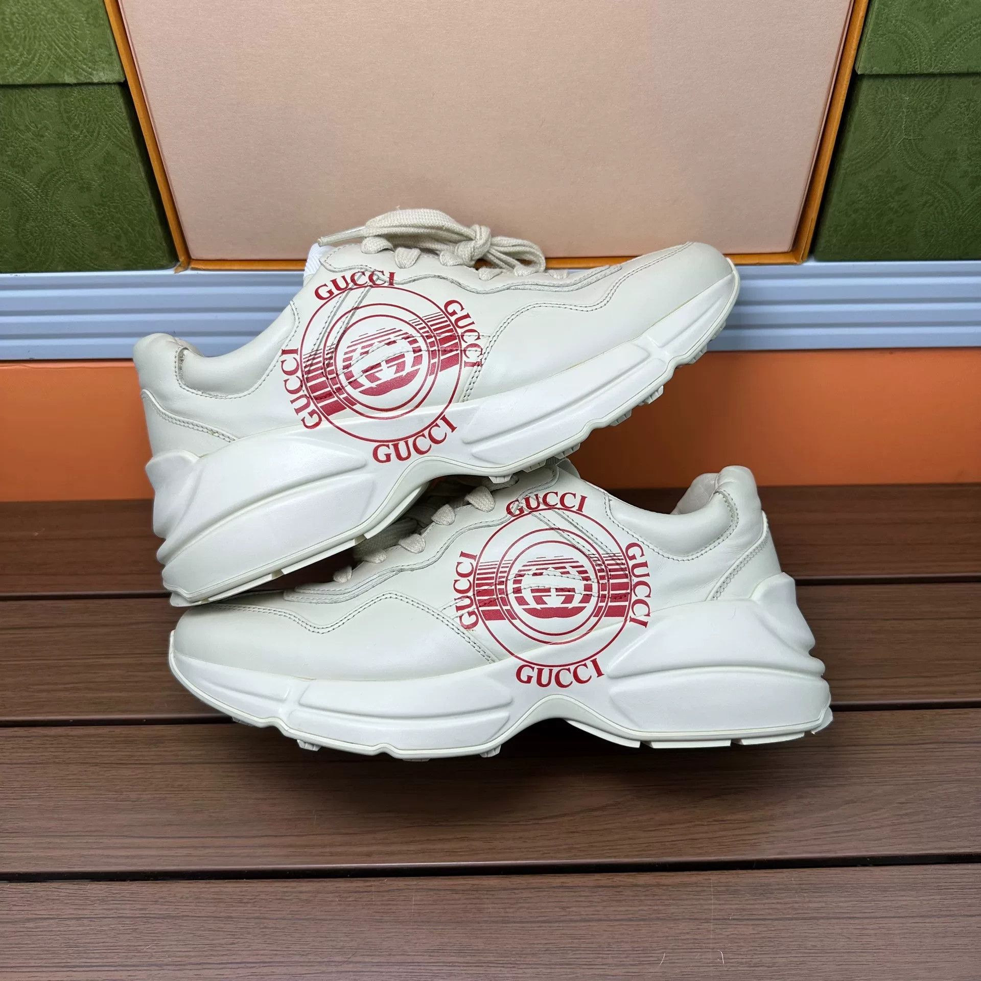 Gucci Gucci Printed Lowtop Sneakers it_38 Women Size US 8 / IT 38 - 2 Thumbnail