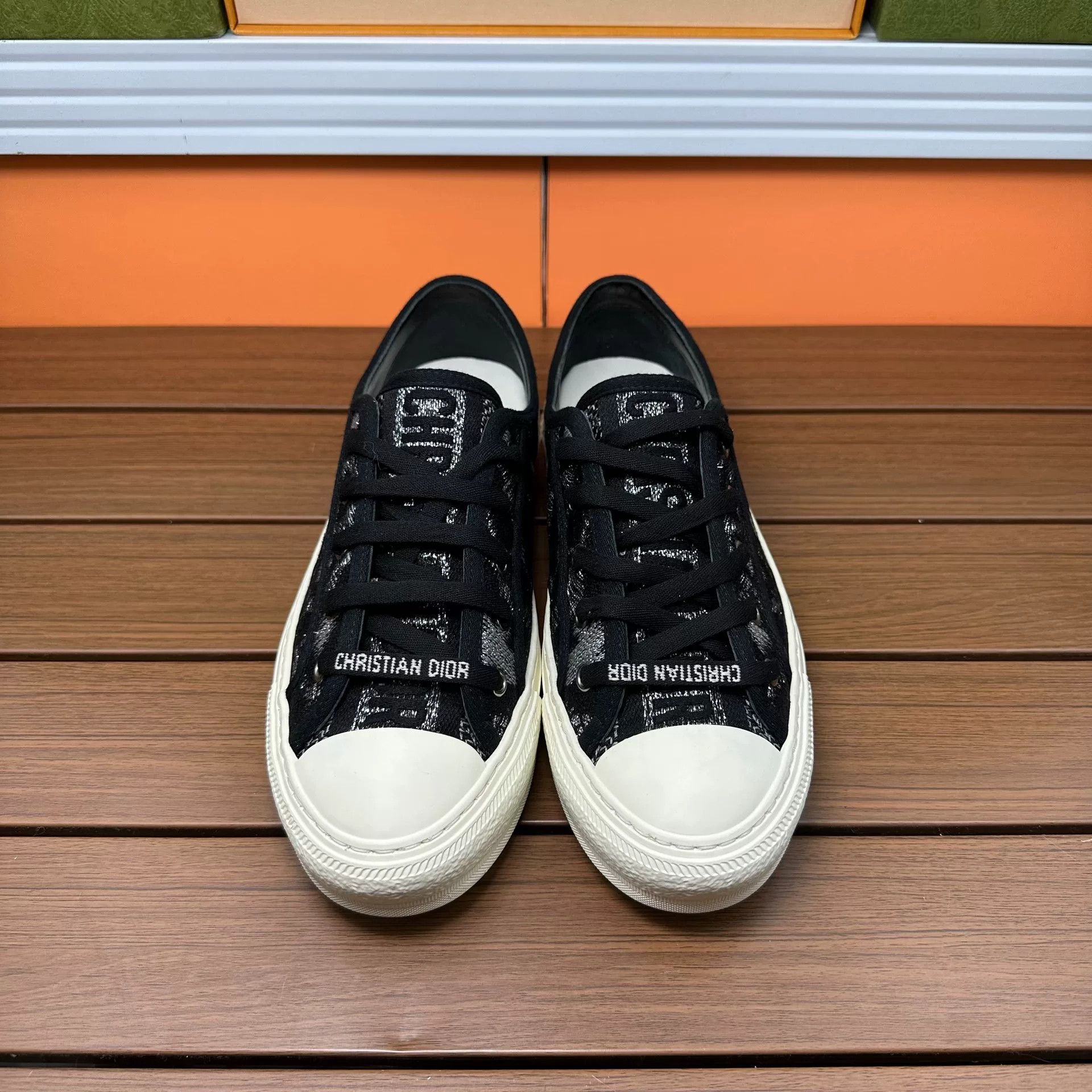 Dior Dior Lowtop Sneakers it_37-5 Women Size US 7.5 / IT 37.5 - 4 Thumbnail