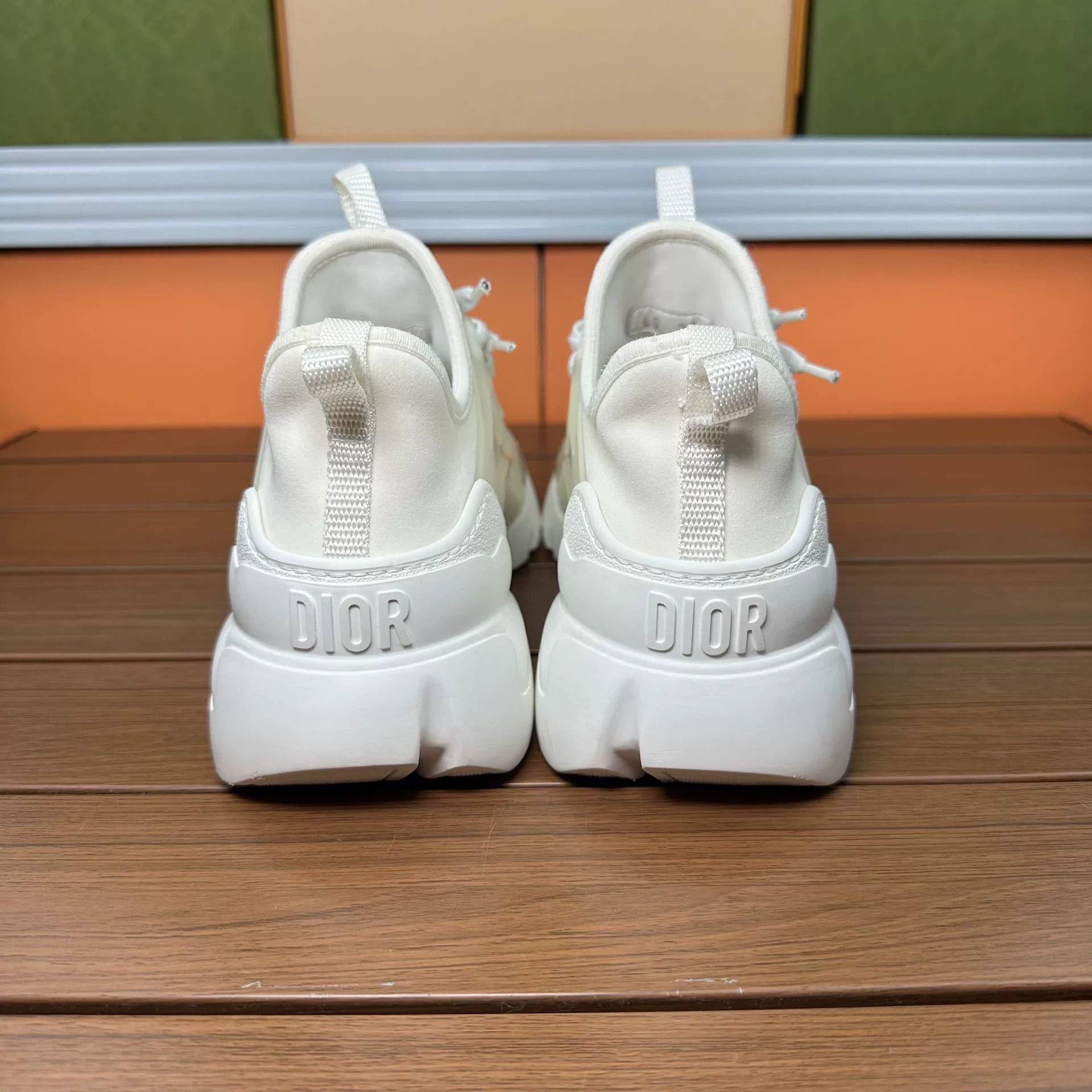 Dior Dior Casual White Lowtop Sneakers it_35 Women Size US 5 / IT 35 - 6 Thumbnail