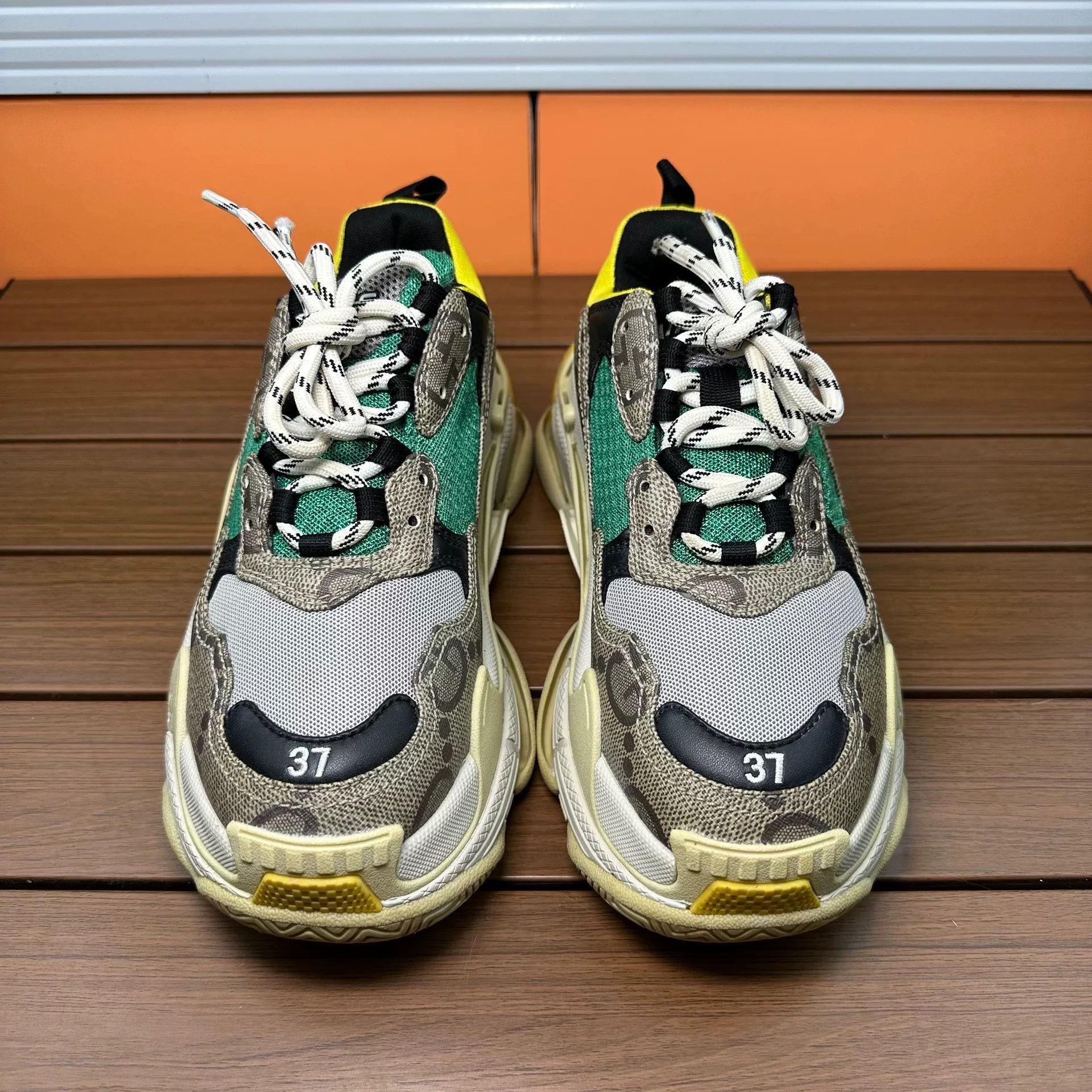Balenciaga Balenciaga Collab Lowtop Sneakers it_37 Women Size US 7 / IT 37 - 4 Thumbnail