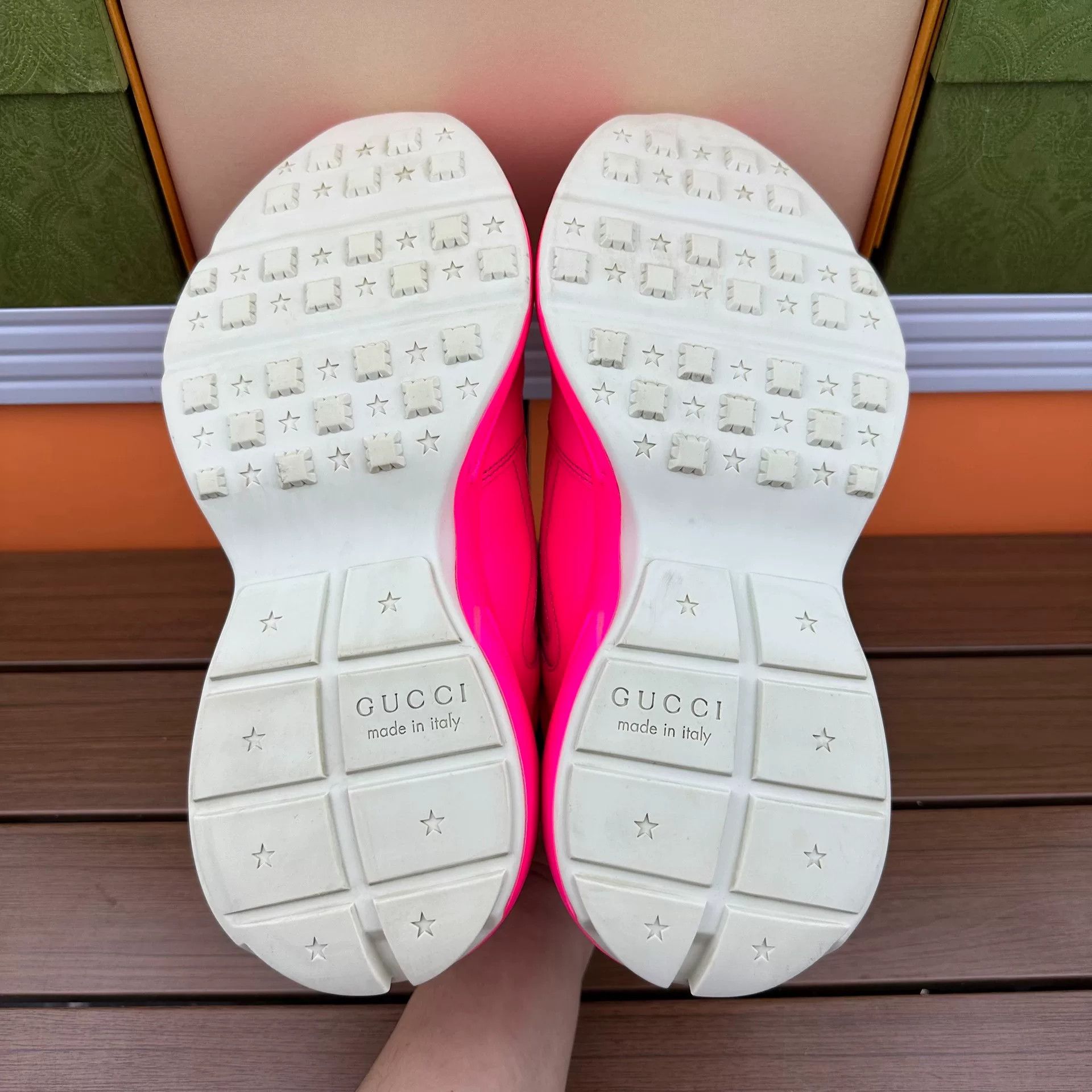 Gucci Gucci Lowtop Sneakers it_37 Women Size US 7 / IT 37 - 7 Thumbnail