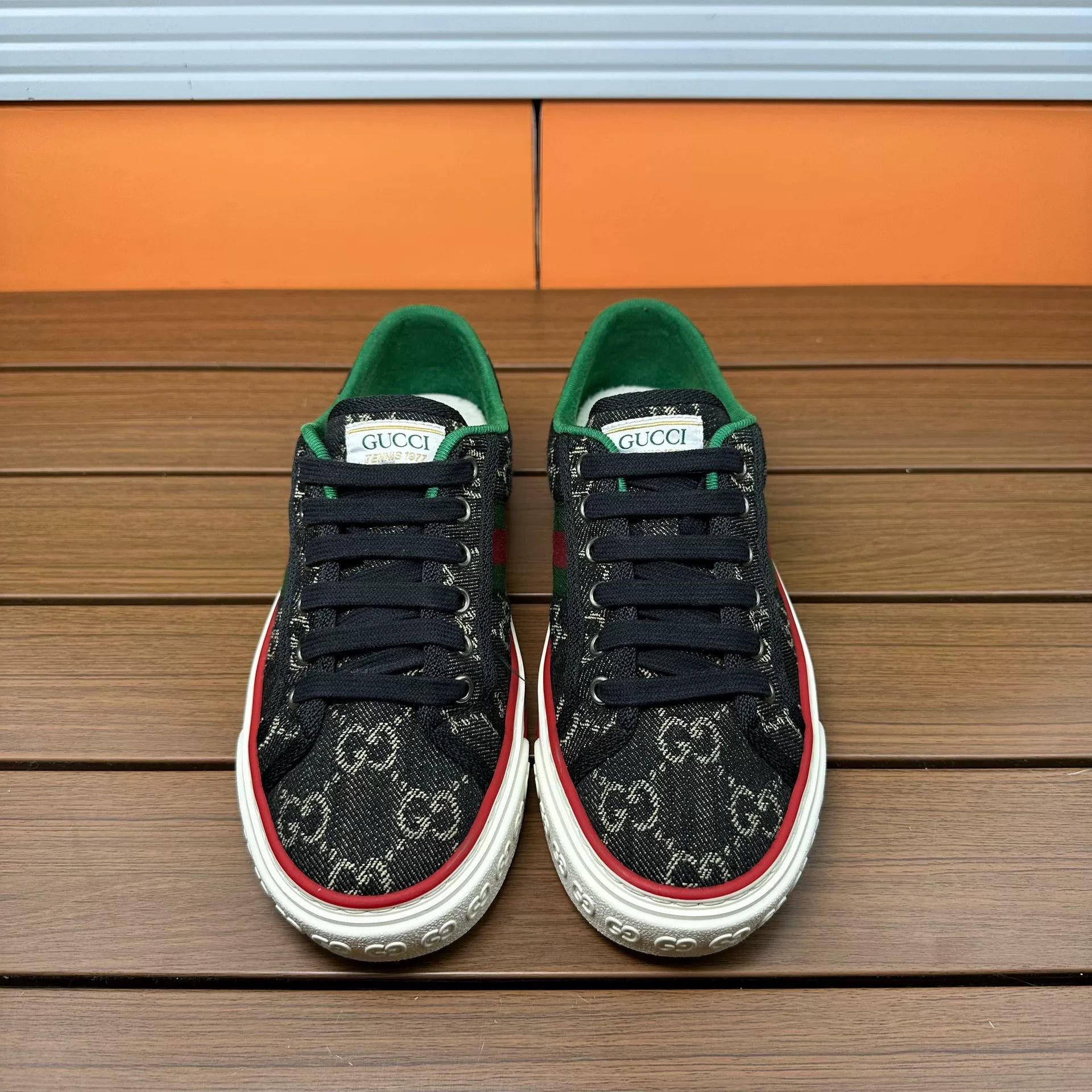 Gucci Gucci Lowtop Sneakers it_35-5 Women Size US 5.5 / IT 35.5 - 4 Thumbnail