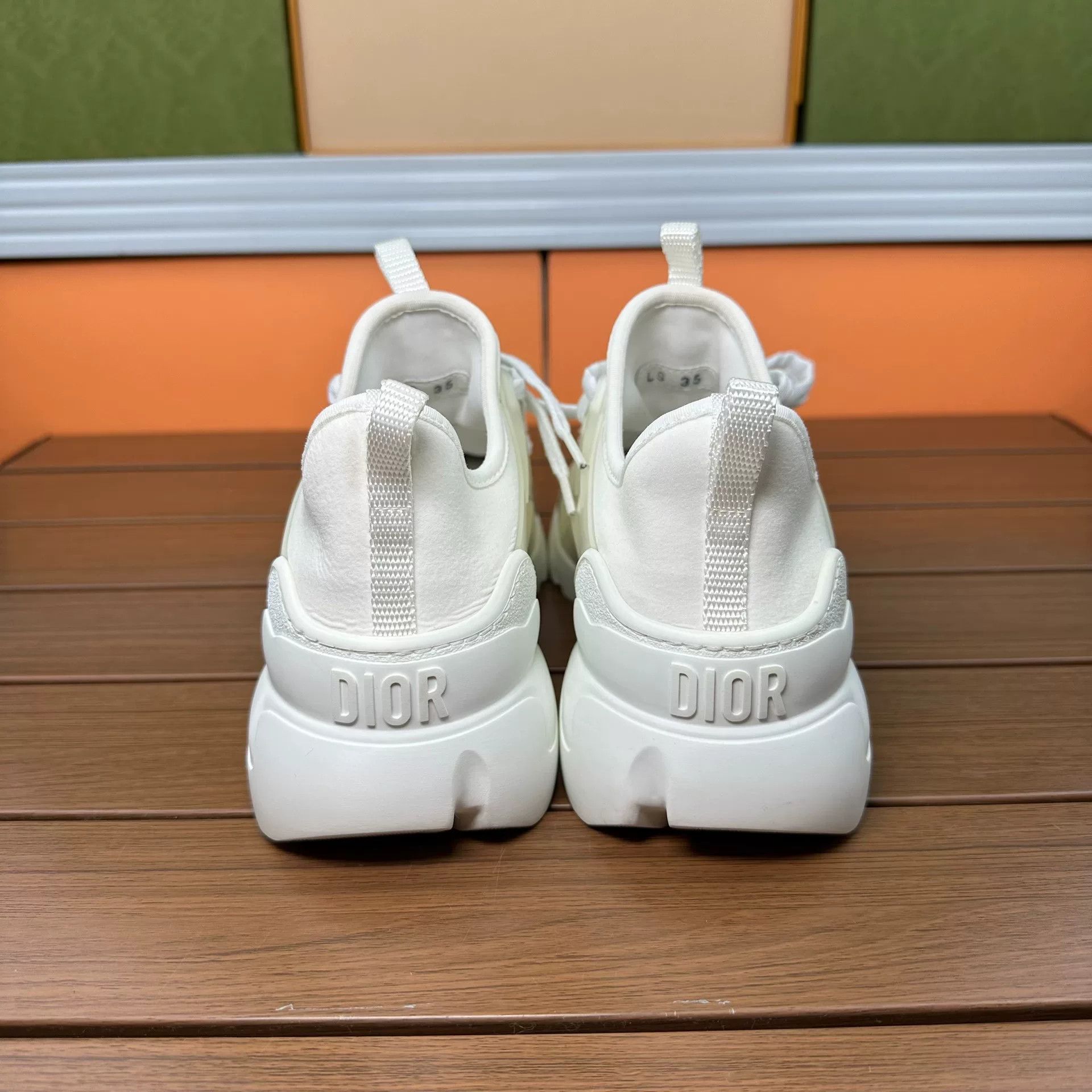 Dior Dior Casual White Lowtop Sneakers it_35 Women Size US 5 / IT 35 - 5 Thumbnail