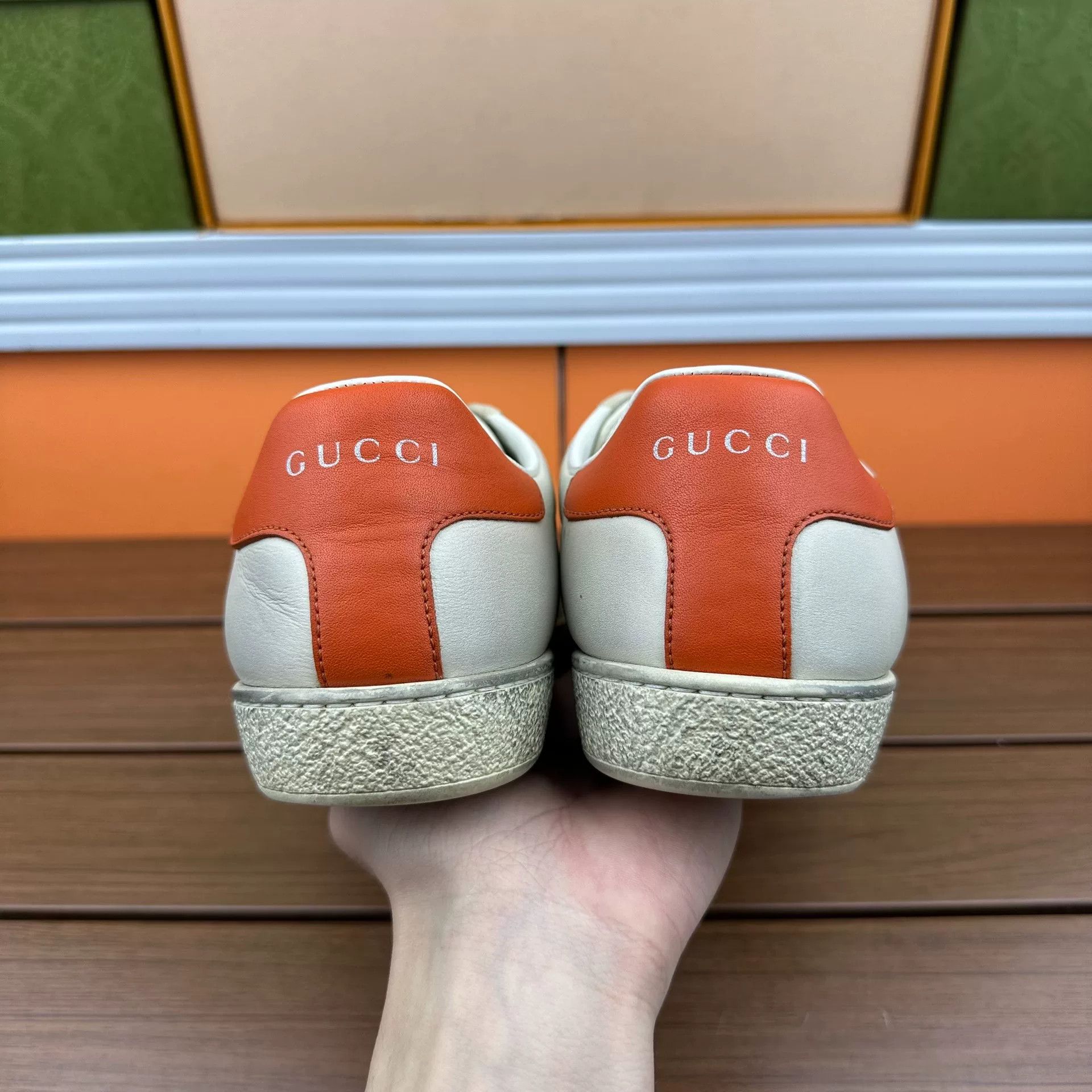 Gucci Gucci Printed Beige Lowtop Sneakers it_36-5 Women Size US 6.5 / IT 36.5 - 5 Thumbnail