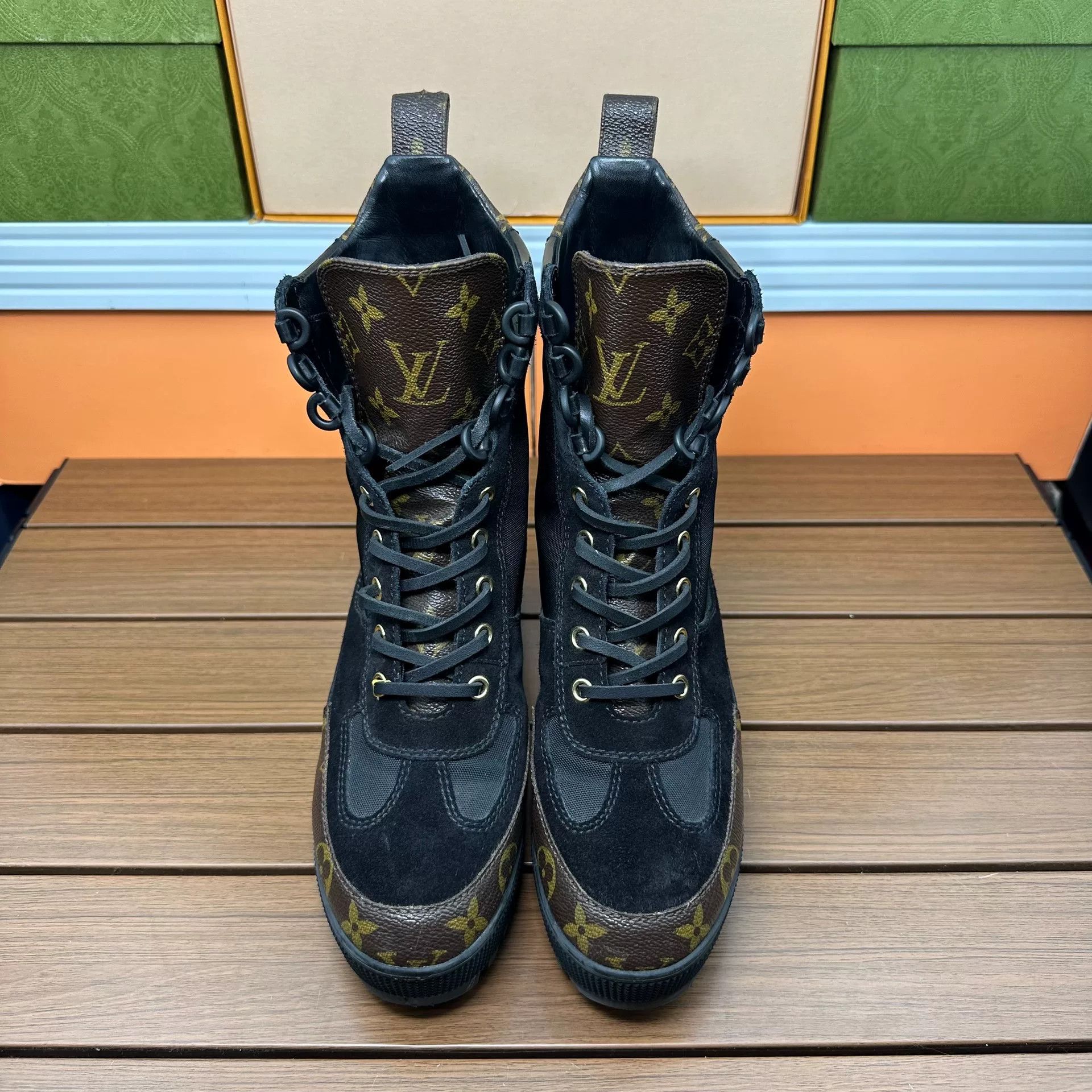 Louis Vuitton Louis Vuitton Leather Brown Boots it_36 Women Size US 6 / IT 36 - 7 Thumbnail