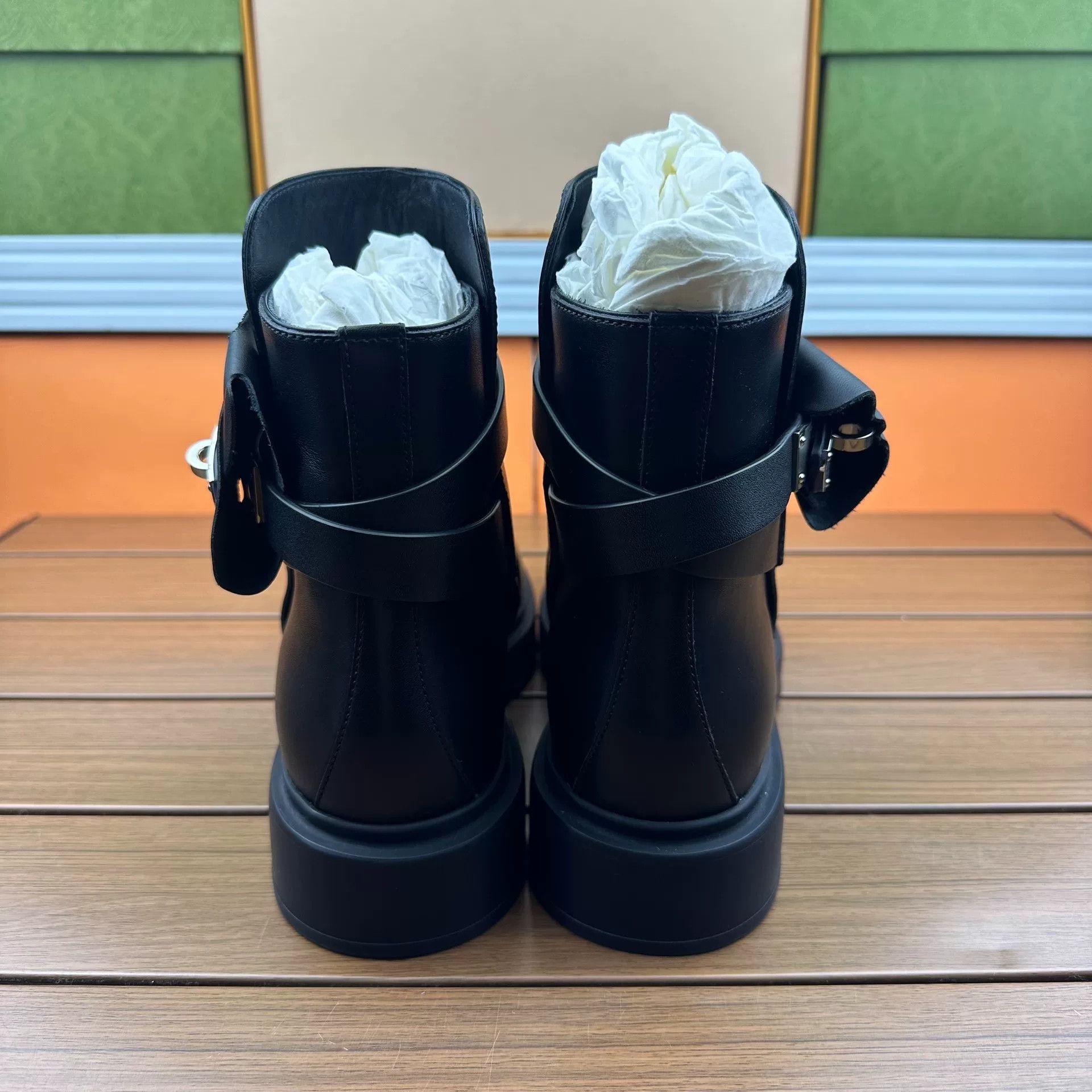Hermes Hermes Silver Boots it_35-5 Women Size US 5.5 / IT 35.5 - 5 Thumbnail