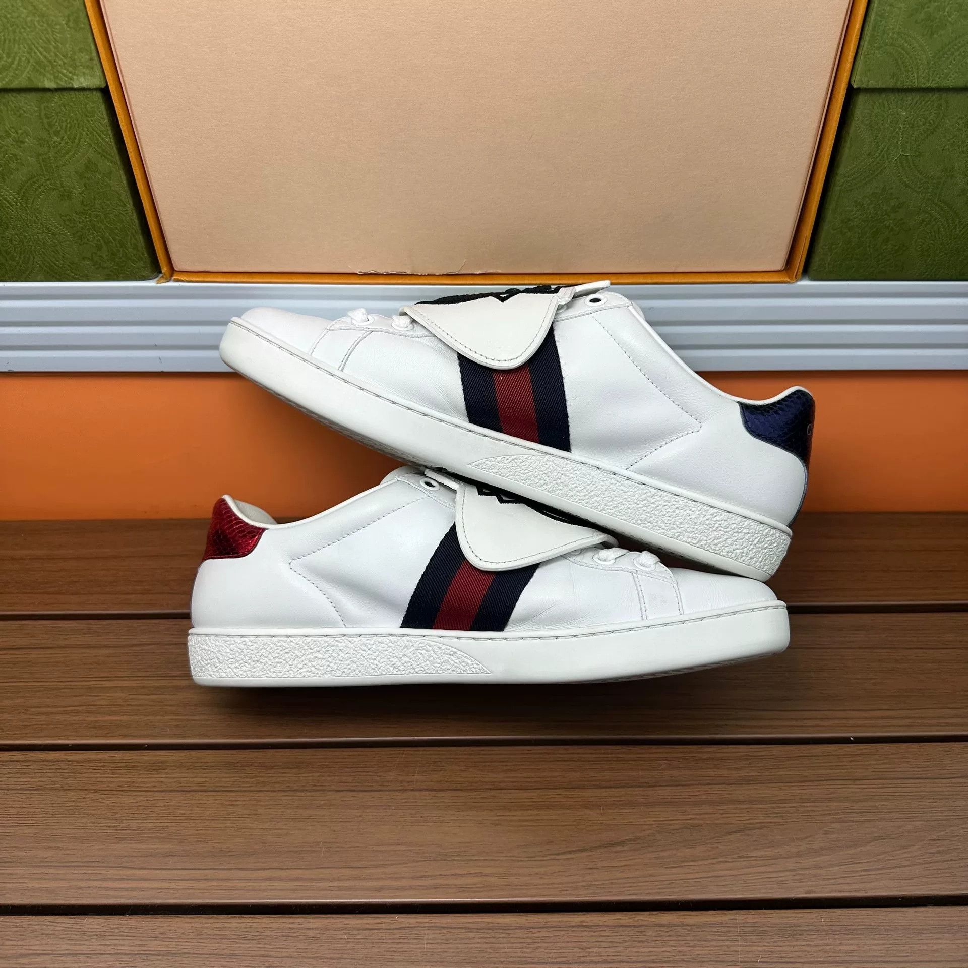 Gucci Gucci White Lowtop Sneakers it_37 Women Size US 7 / IT 37 - 3 Thumbnail