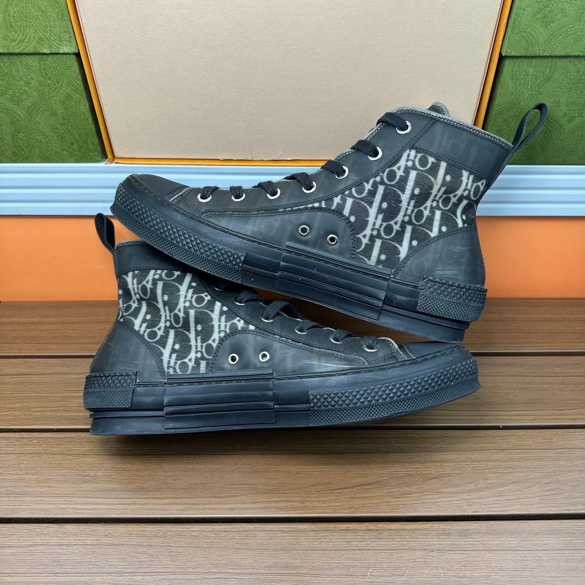 Dior Dior Casual Hitop Sneakers 8 Men Size US 8 / EU 41 - 3 Thumbnail