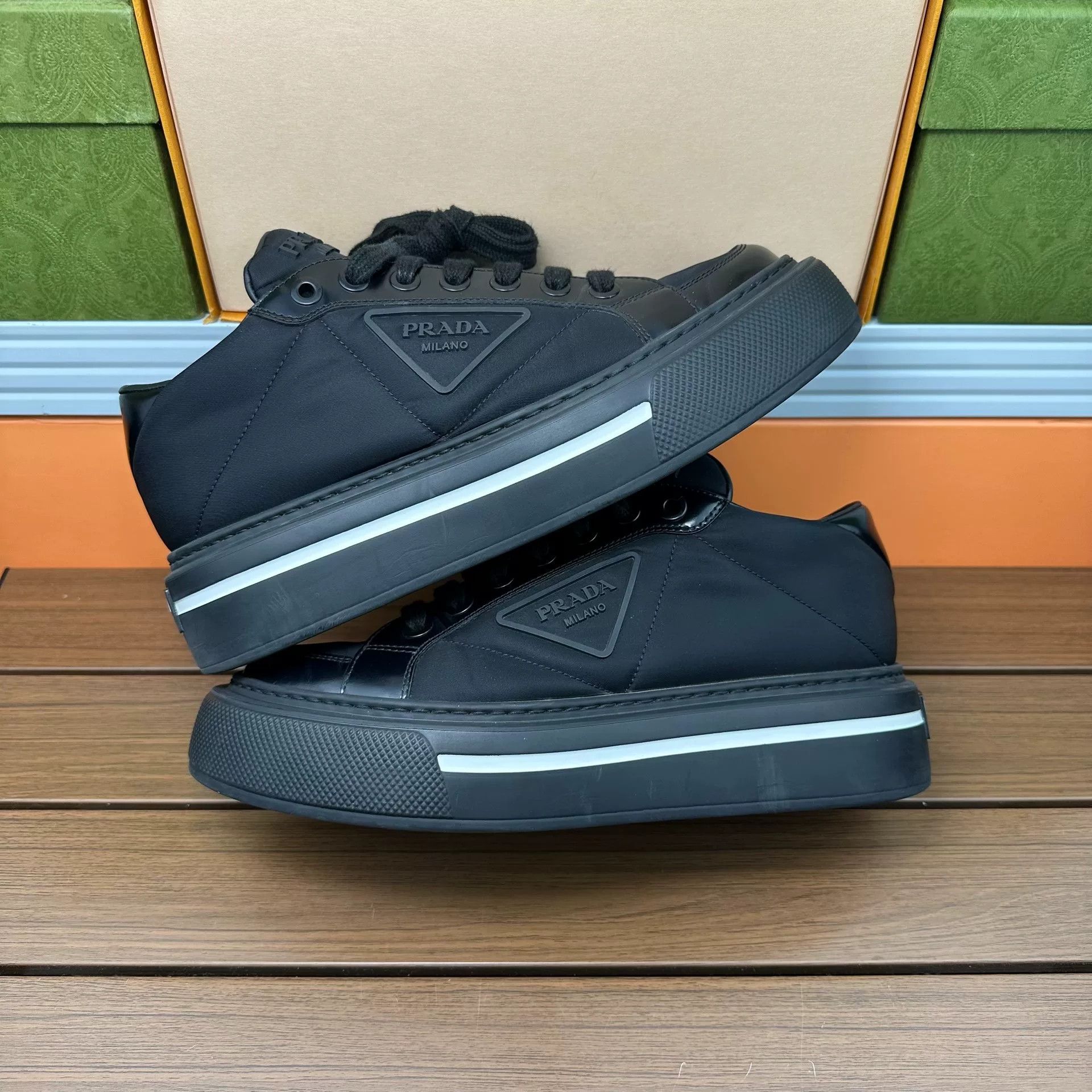 Prada Prada Casual Black Lowtop Sneakers 6 Men Size US 6 / EU 39 - 2 Thumbnail
