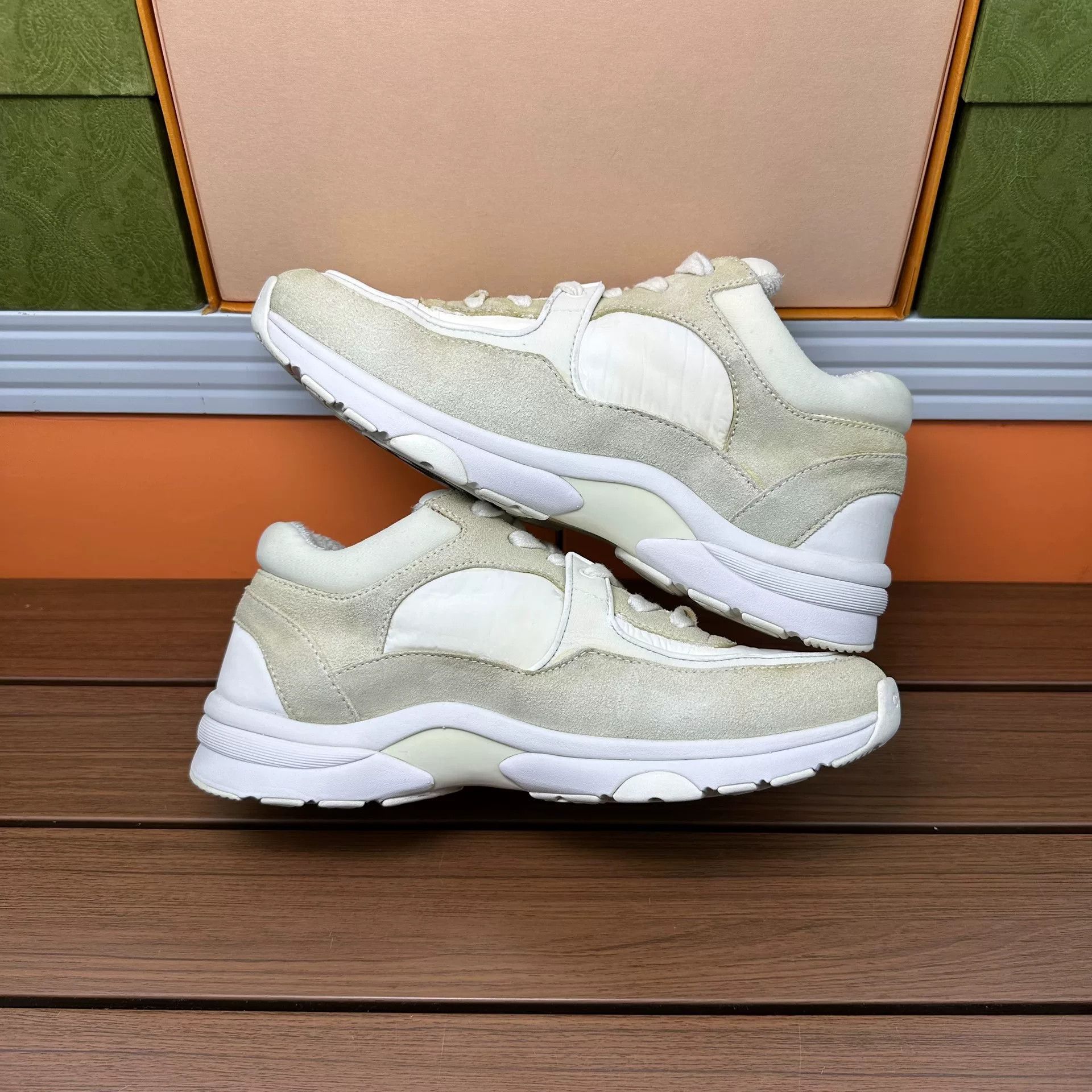 Chanel Chanel Casual White Lowtop Sneakers it_38 Women Size US 8 / IT 38 - 3 Thumbnail