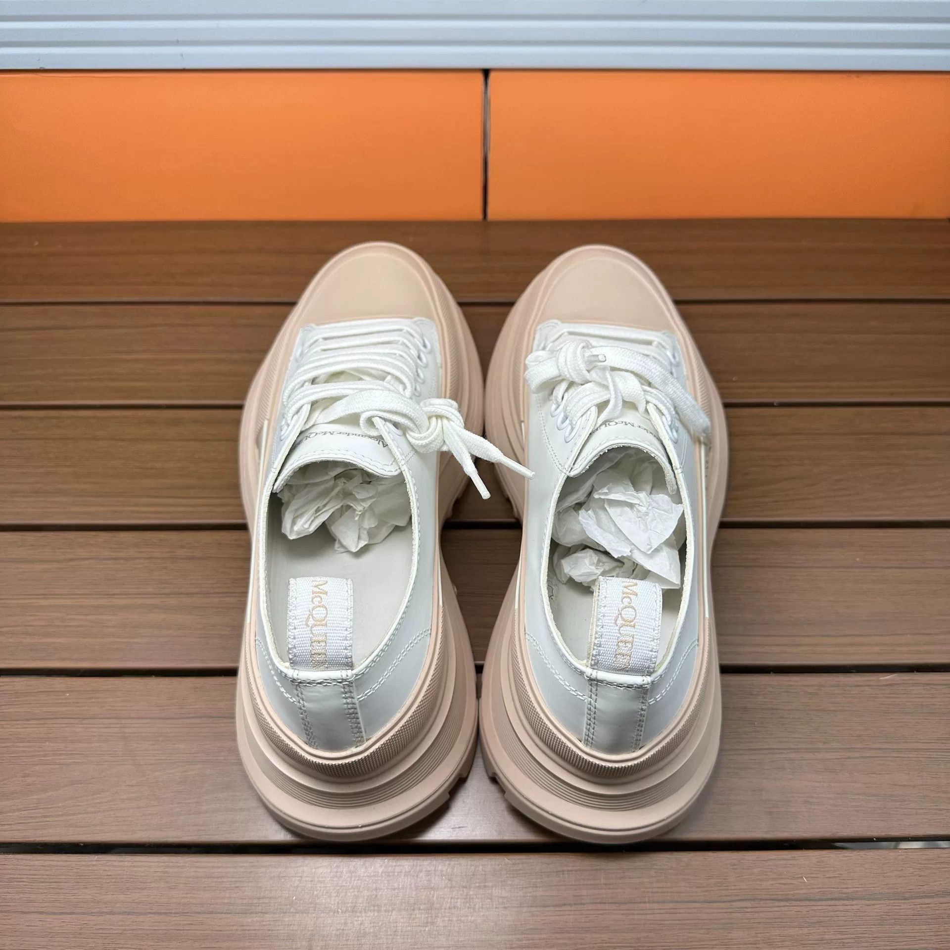 Alexander McQueen Alexander McQueen Pink Lowtop Sneakers it_38 Women Size US 8 / IT 38 - 6 Thumbnail