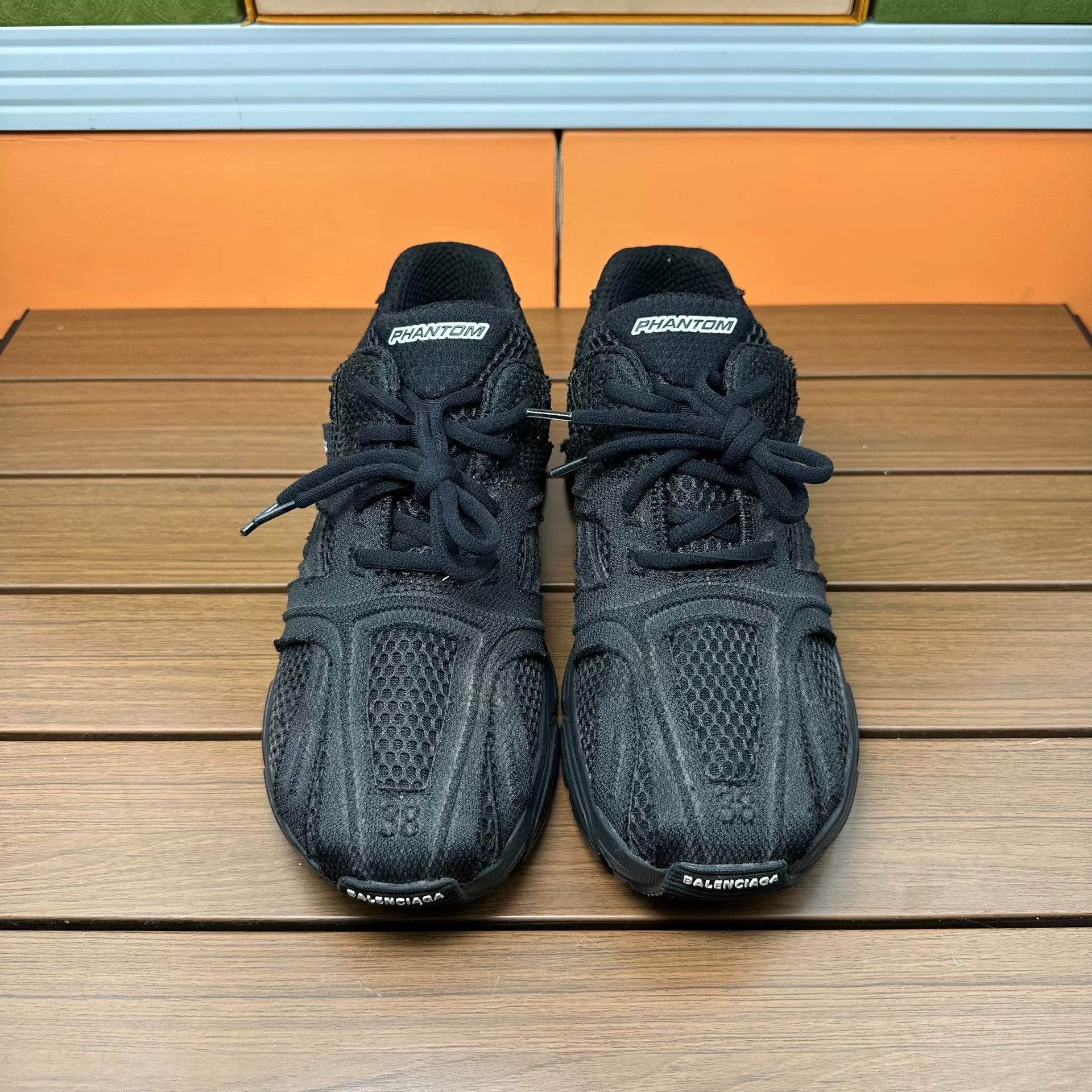 Balenciaga Balenciaga Casual Lowtop Sneakers it_38 Women Size US 8 / IT 38 - 4 Thumbnail