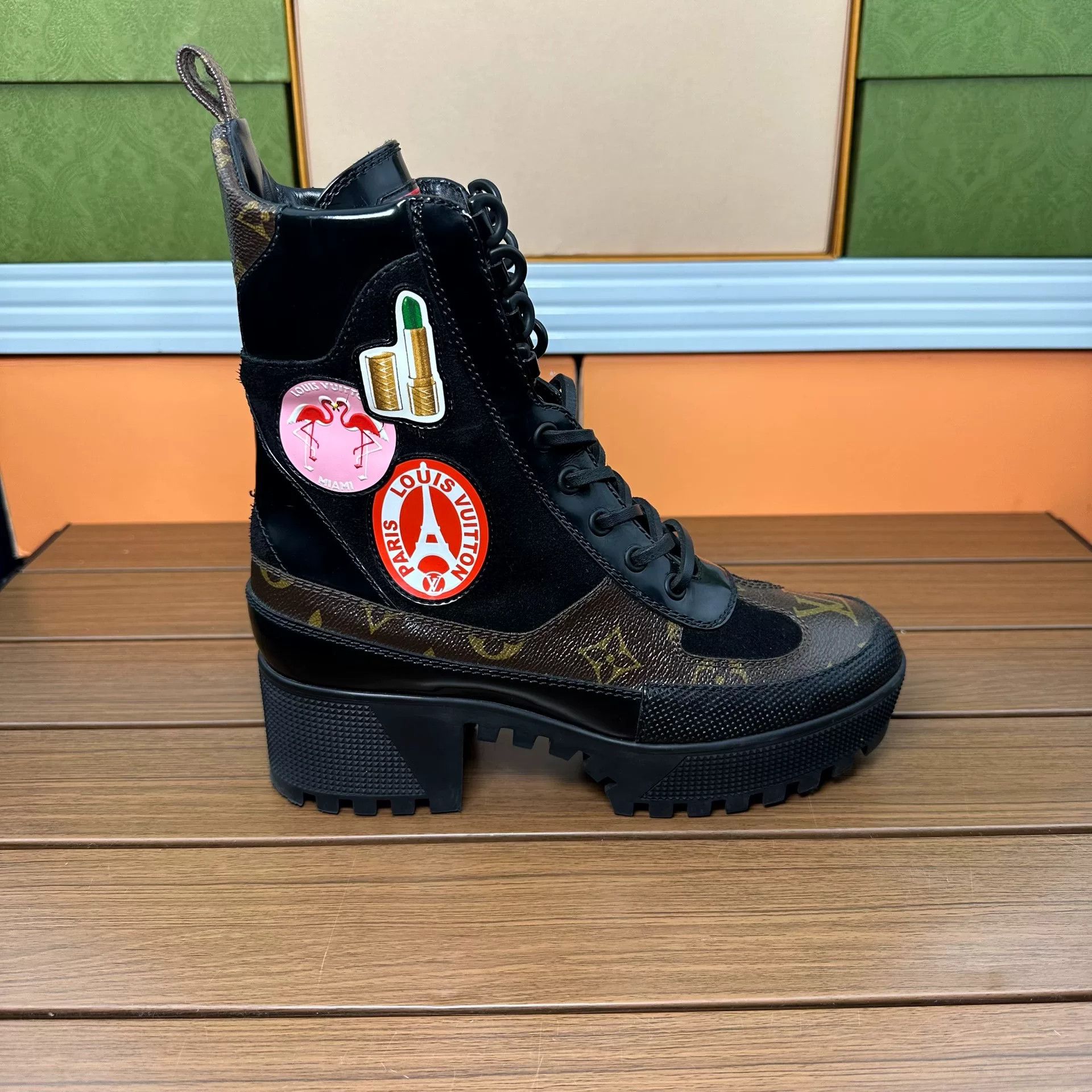 Louis Vuitton Louis Vuitton Limited Boots it_35-5 Women Size US 5.5 / IT 35.5 - 2 Thumbnail