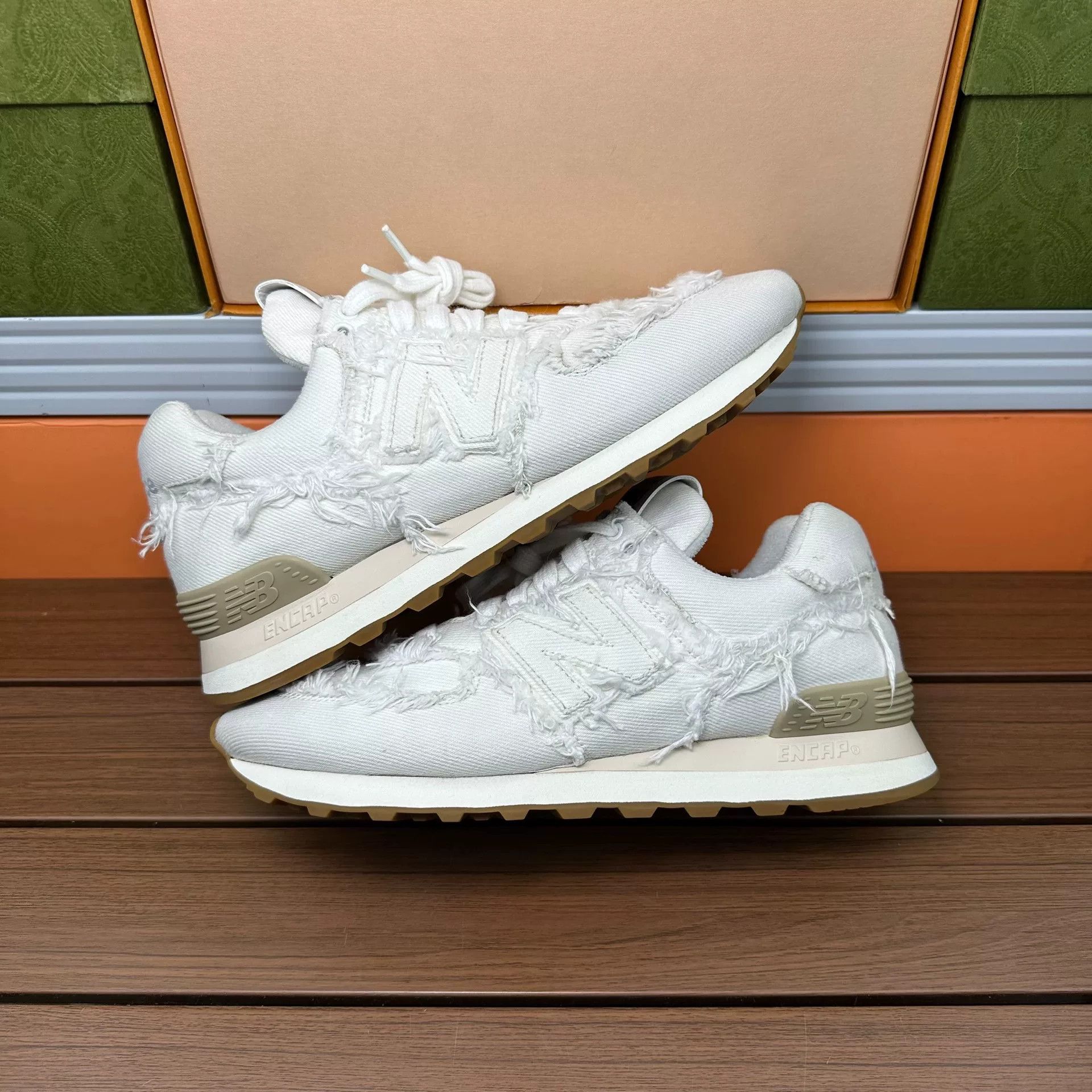Miu Miu Miu Miu Collab White Lowtop Sneakers it_38 Women Size US 8 / IT 38 - 2 Thumbnail