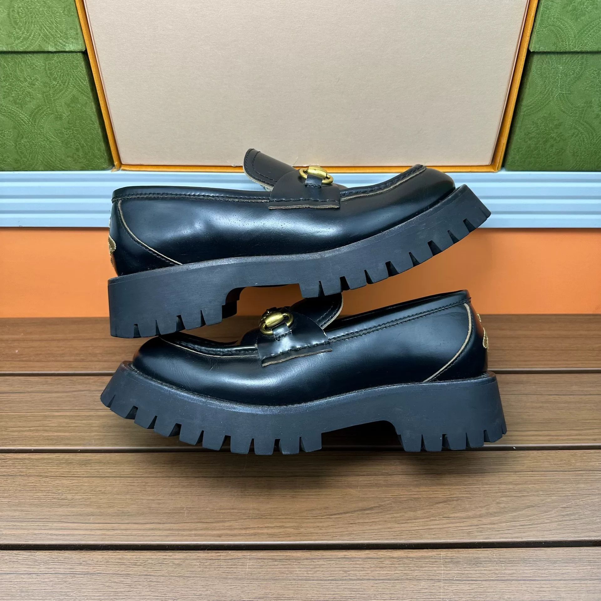 Gucci Gucci Lowtop Sneakers it_37 Women Size US 7 / IT 37 - 2 Thumbnail