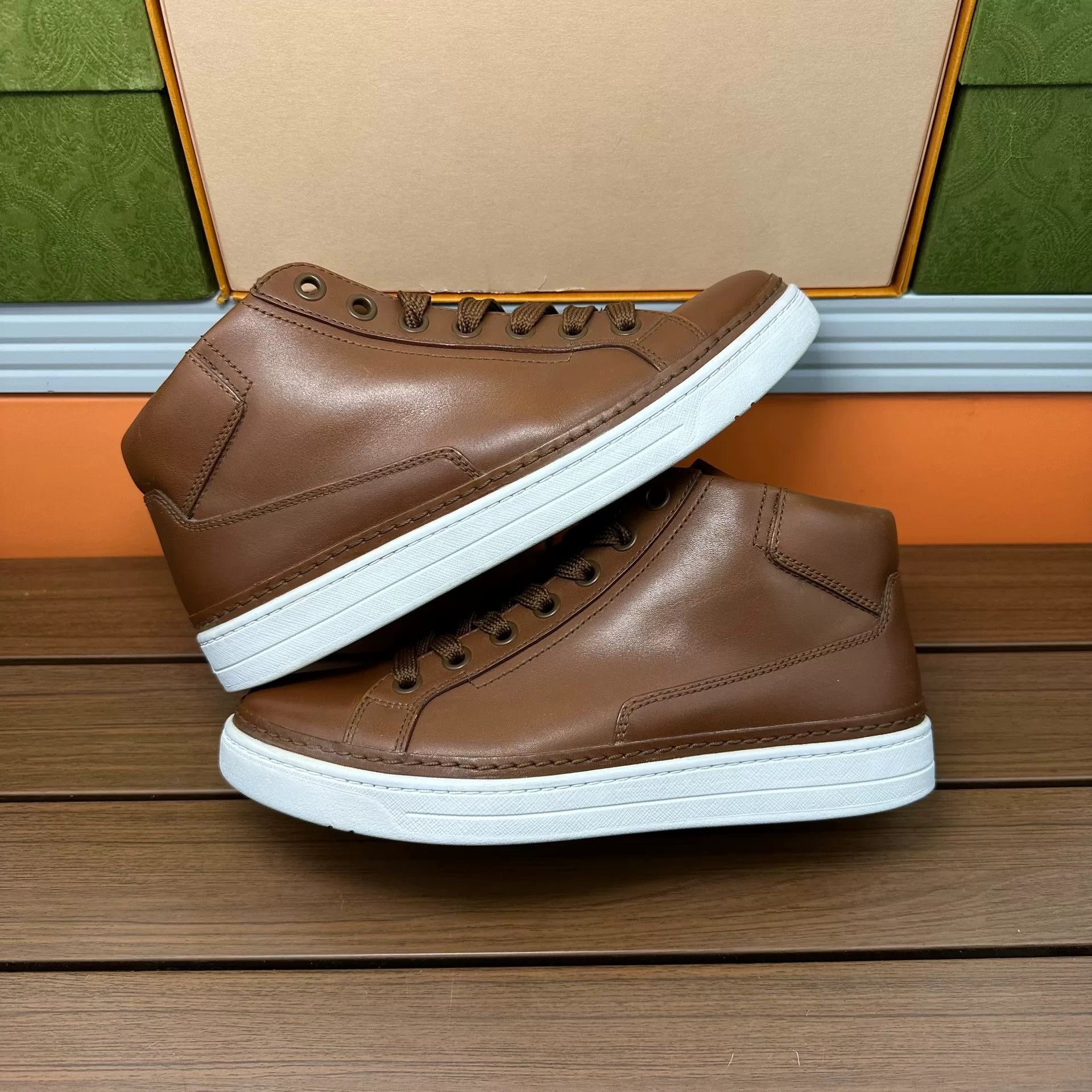 Prada Prada Casual Brown Hitop Sneakers 6 Men Size US 6 / EU 39 - 2 Thumbnail