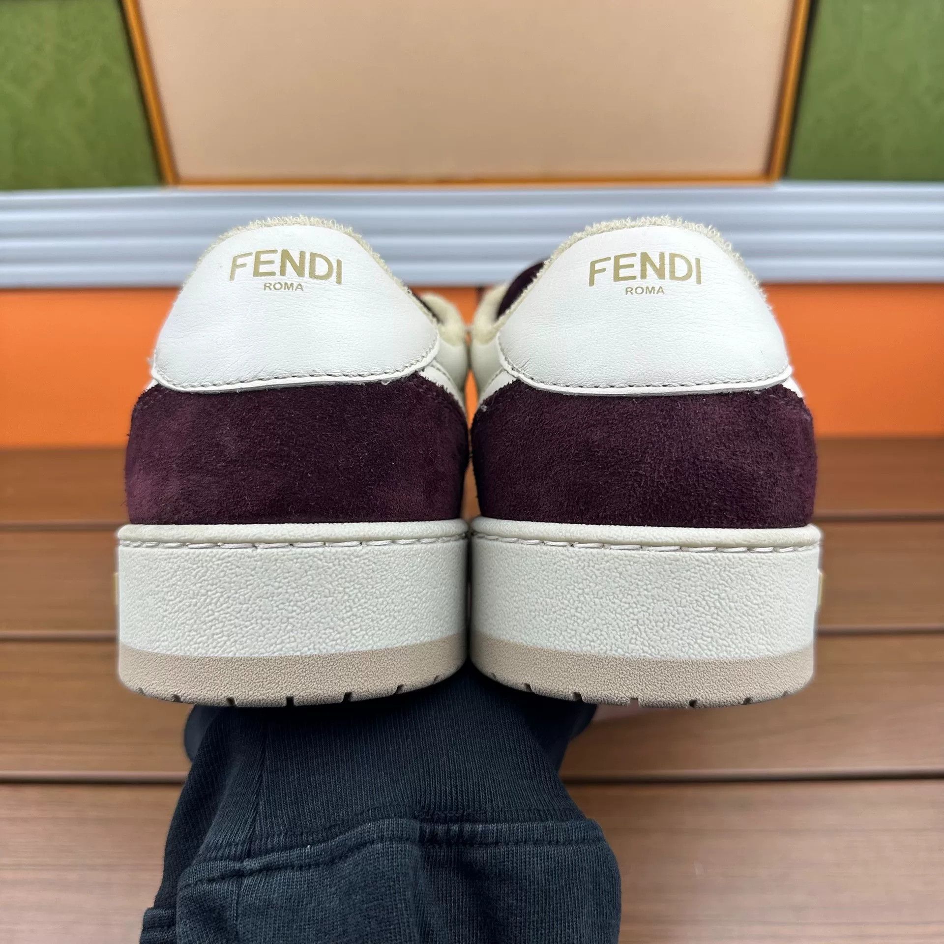 Fendi Fendi Red Lowtop Sneakers 8 Men Size US 8 / EU 41 - 5 Thumbnail
