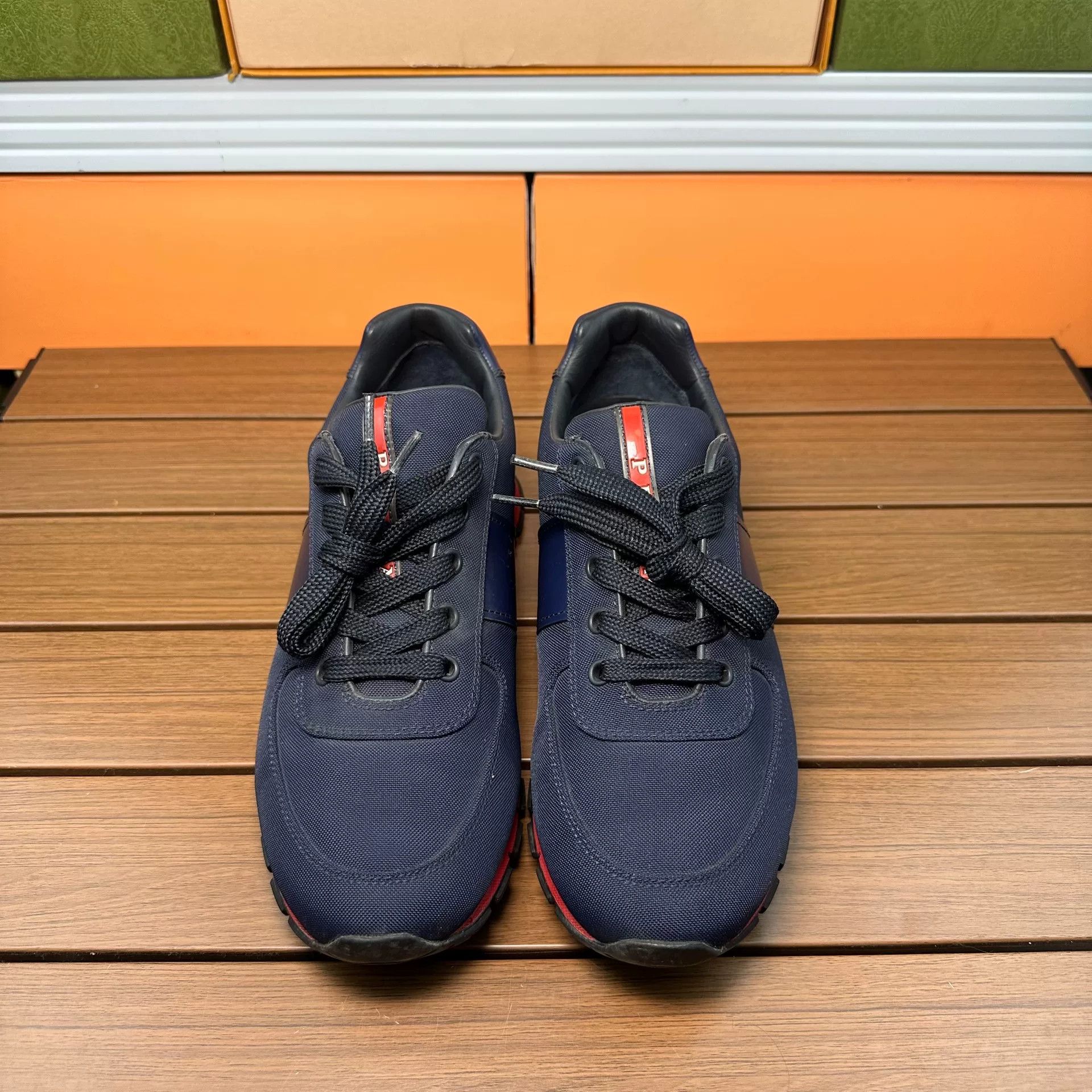 Prada Prada Casual Lowtop Sneakers 6 Men Size US 6 / EU 39 - 4 Thumbnail