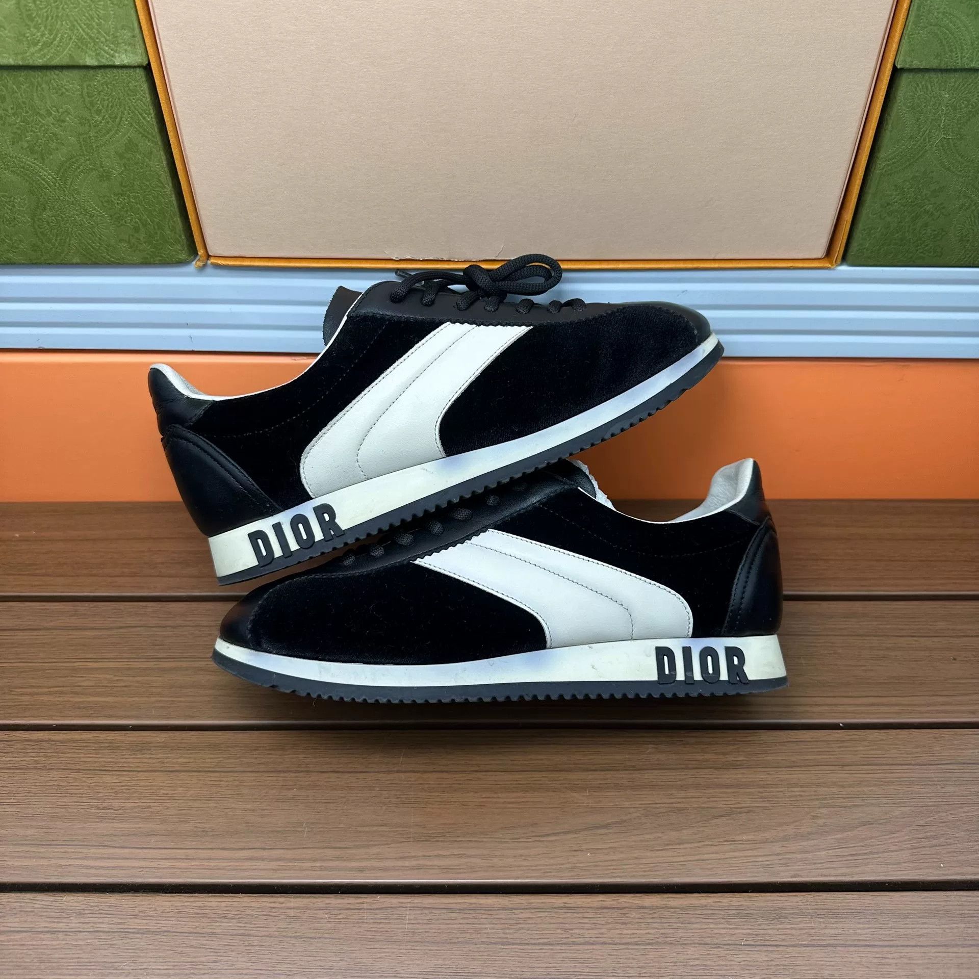 Dior Dior Lowtop Sneakers it_36 Women Size US 6 / IT 36 - 2 Thumbnail