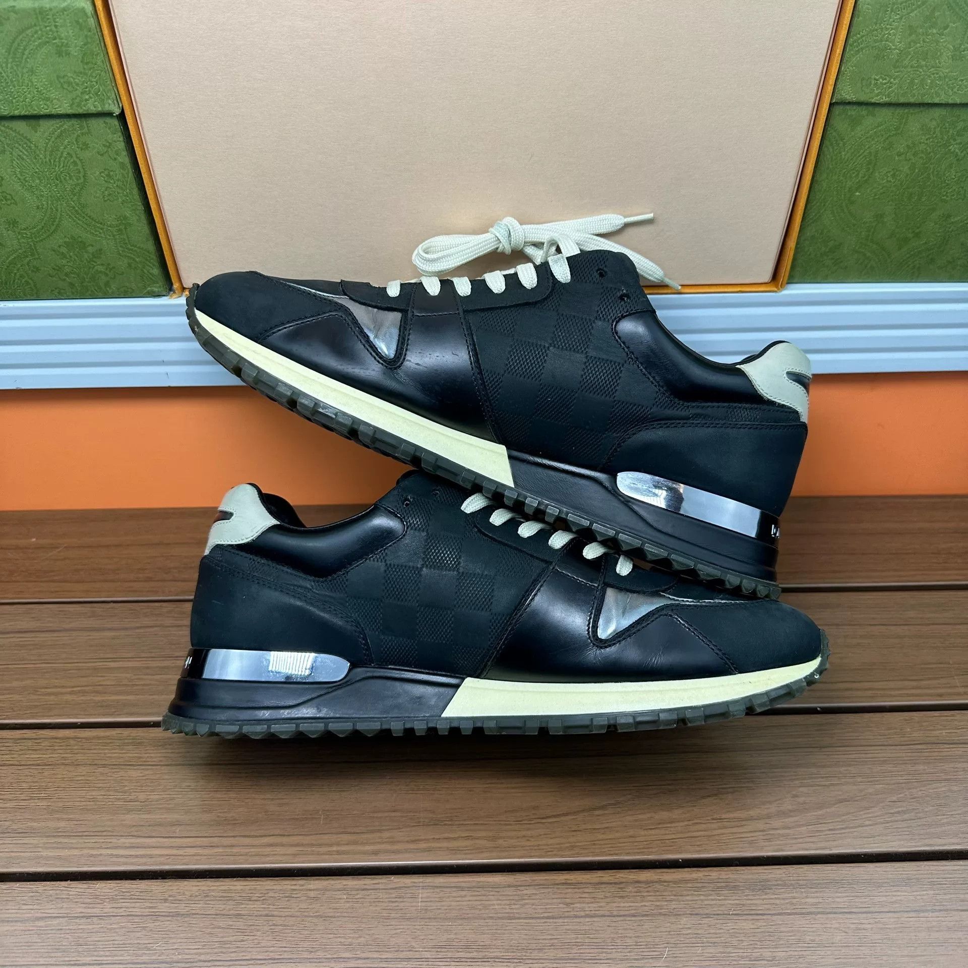 Louis Vuitton Louis Vuitton Casual Lowtop Sneakers 10 Men Size US 10 / EU 43 - 3 Thumbnail