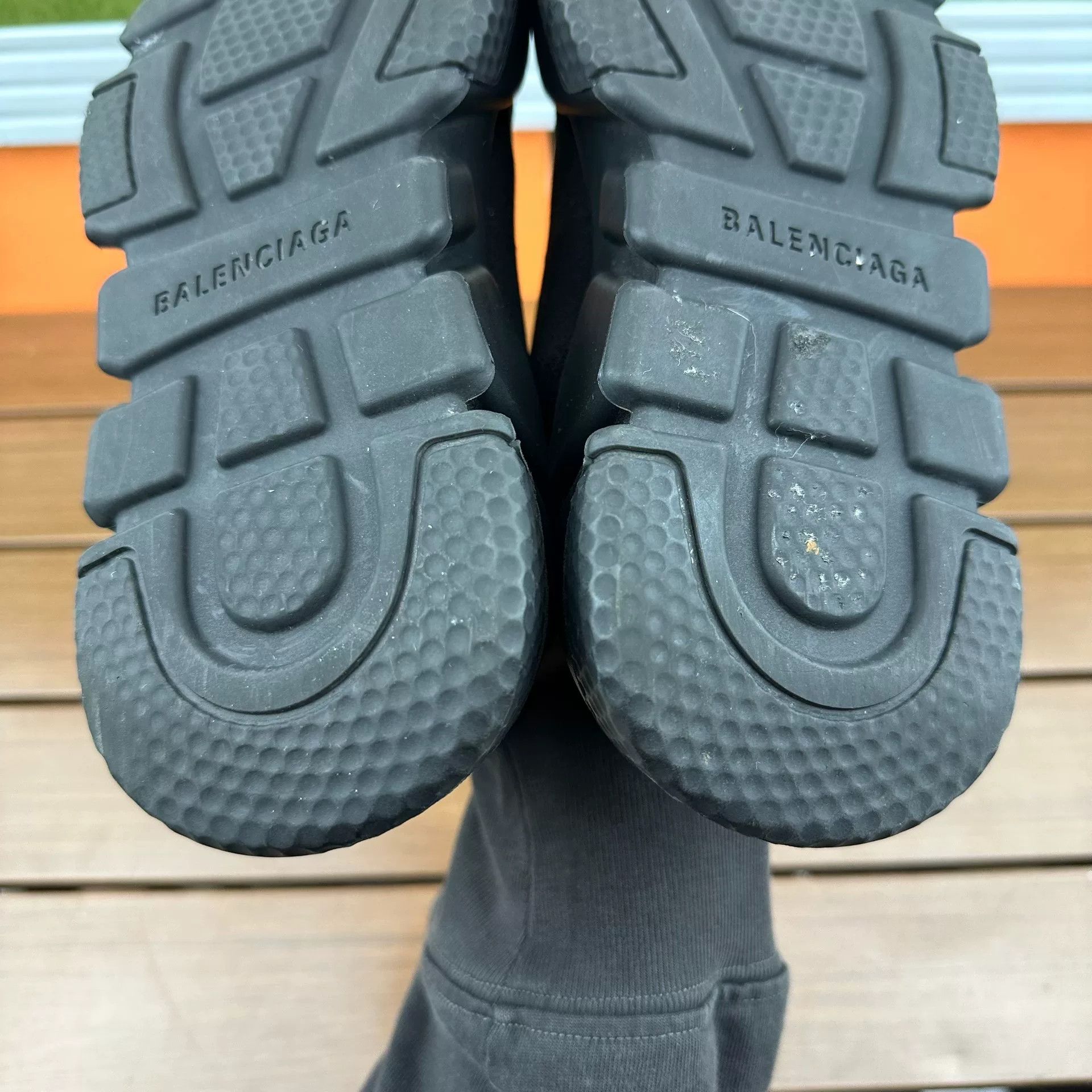 Balenciaga Balenciaga Cropped Black Hitop Sneakers it_35 Women Size US 5 / IT 35 - 8 Thumbnail