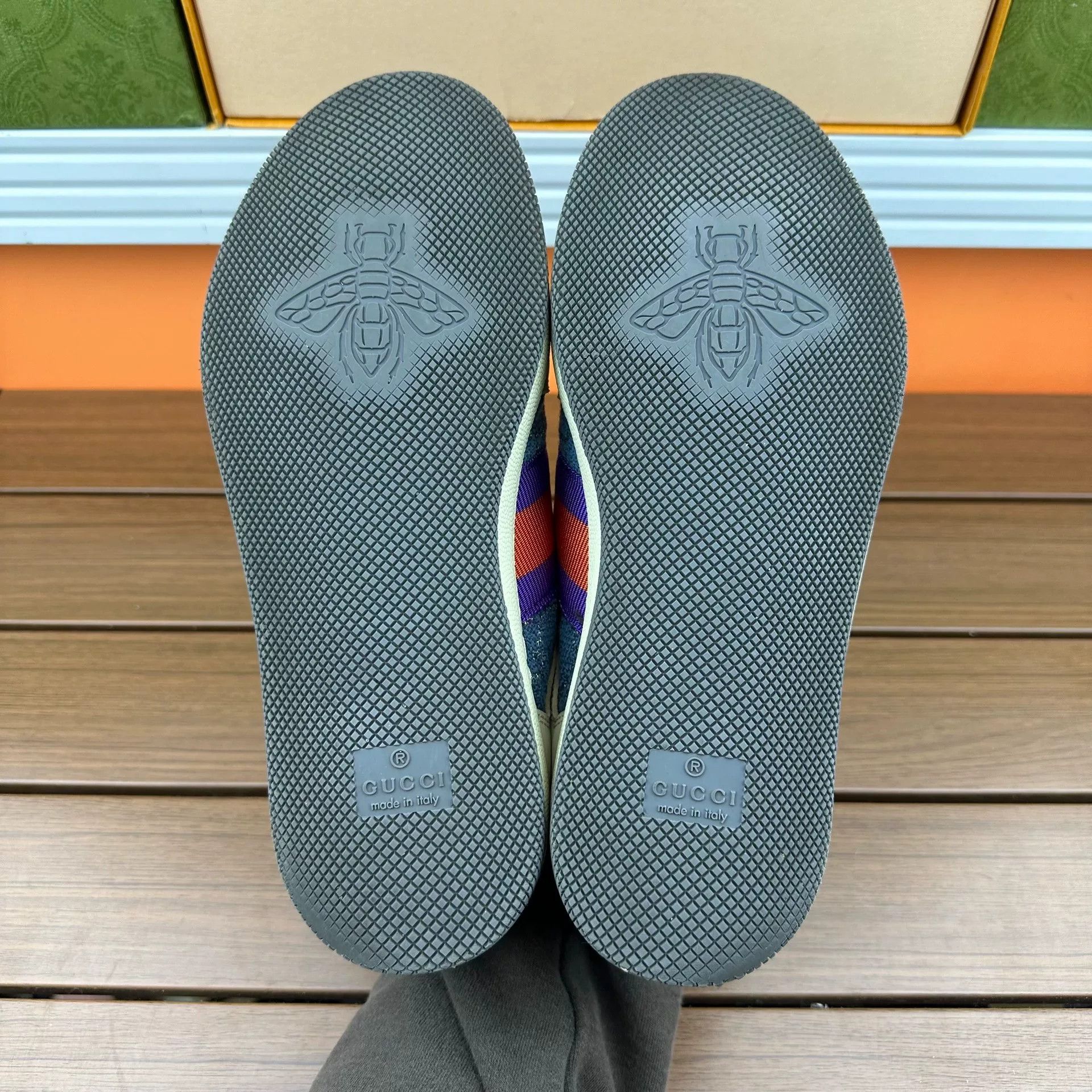 Gucci Gucci Blue Lowtop Sneakers it_35 Women Size US 5 / IT 35 - 7 Thumbnail