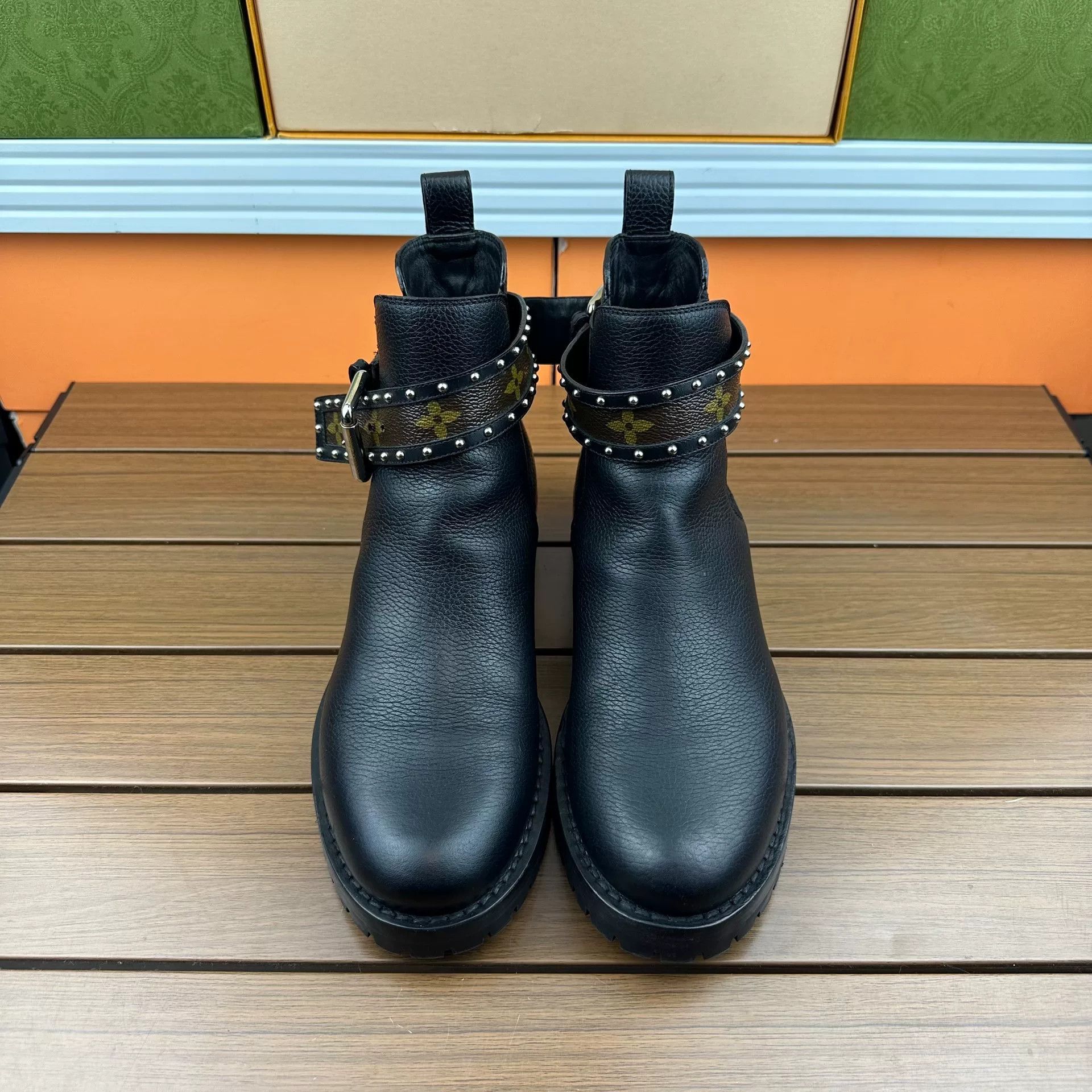 Louis Vuitton Louis Vuitton Boots it_36-5 Women Size US 6.5 / IT 36.5 - 6 Thumbnail