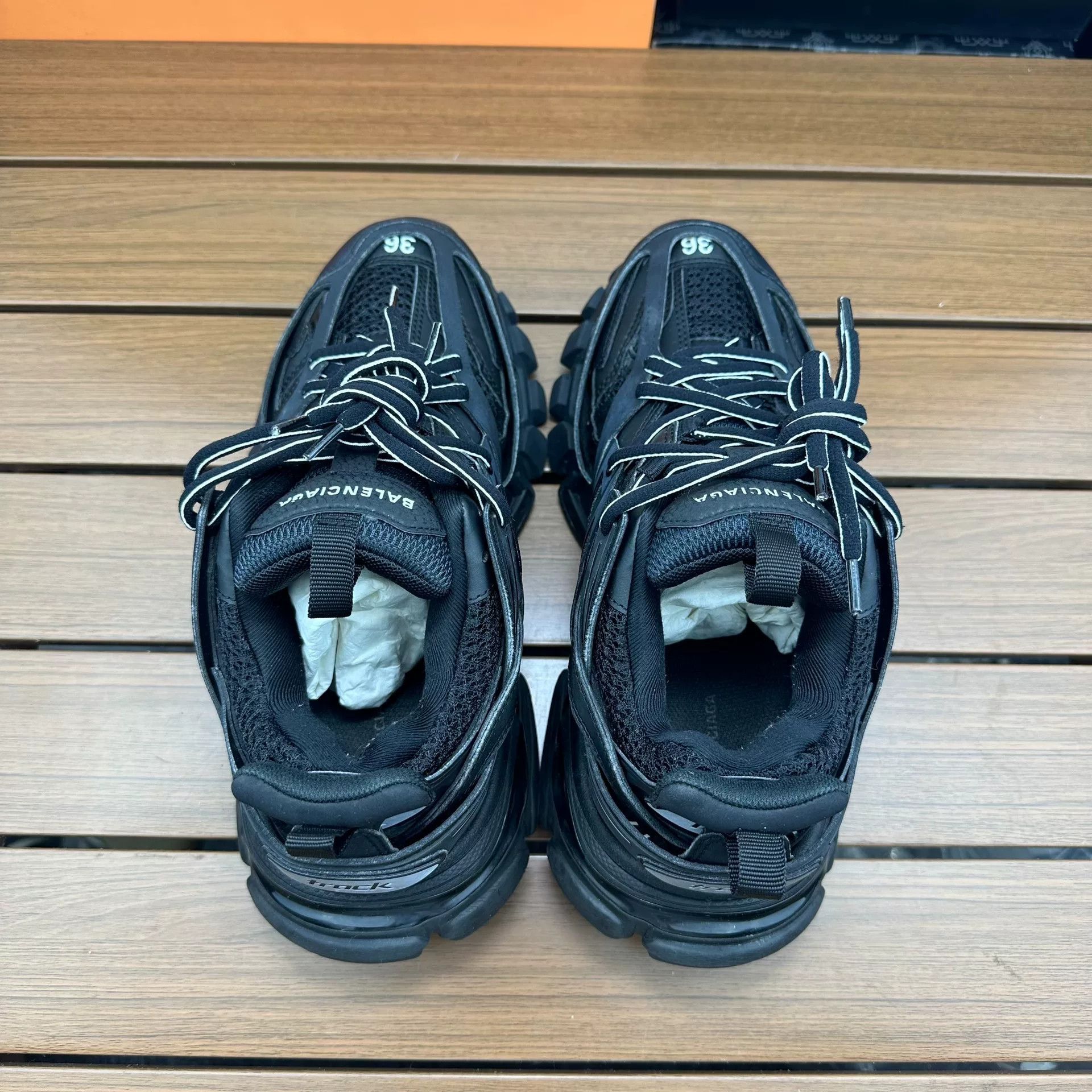 Balenciaga Balenciaga Distressed Black Lowtop Sneakers it_36 Women Size US 6 / IT 36 - 5 Thumbnail