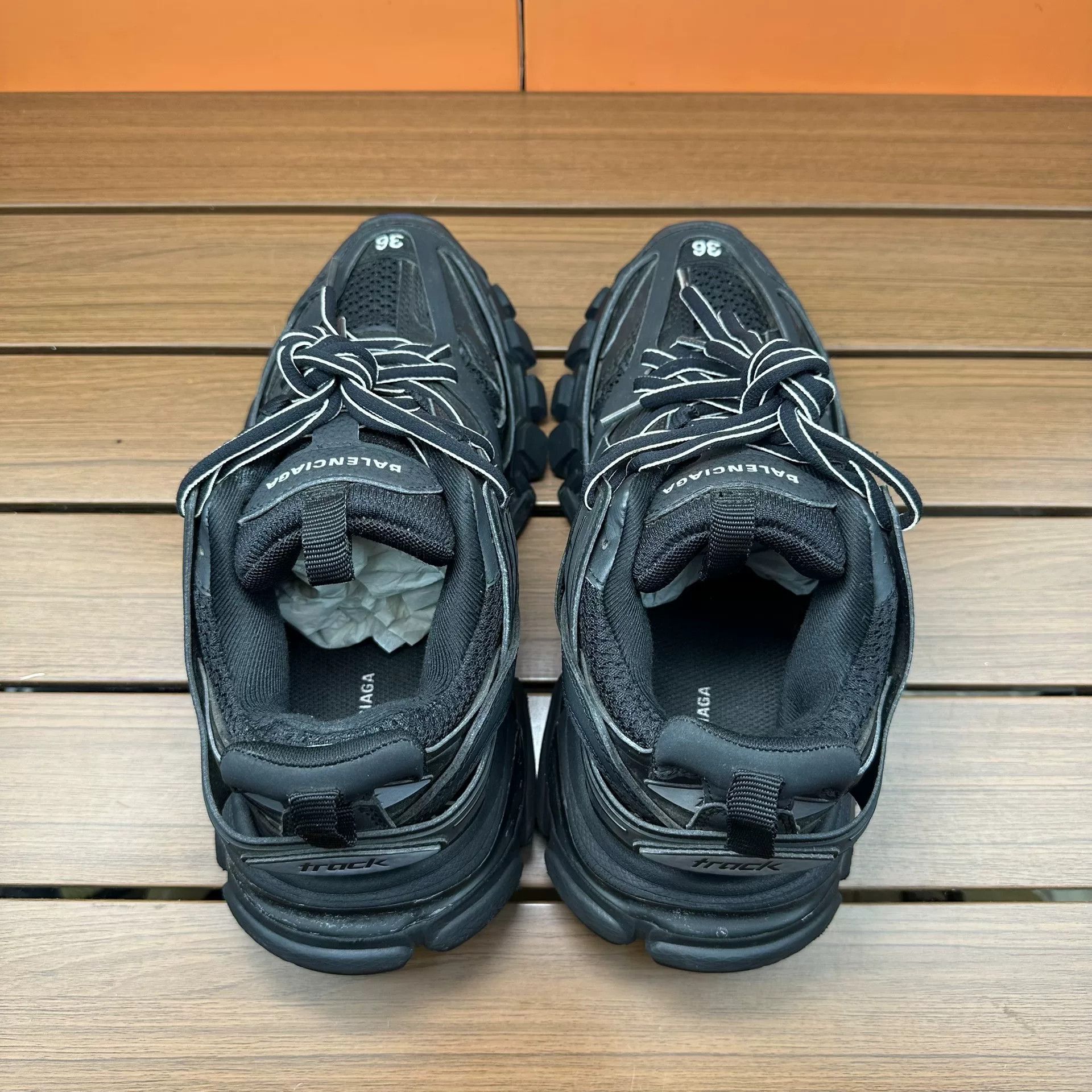 Balenciaga Balenciaga Distressed Black Lowtop Sneakers it_36 Women Size US 6 / IT 36 - 6 Thumbnail
