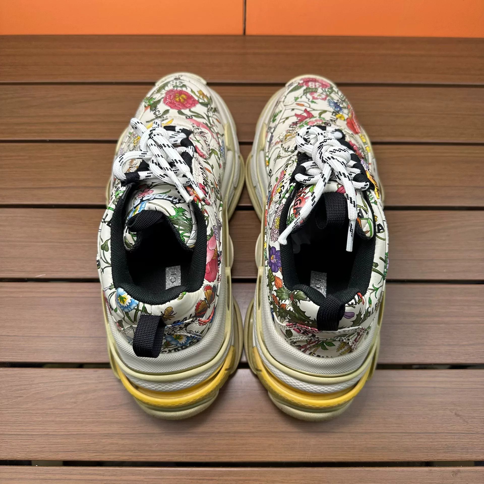 Gucci Gucci Collab Lowtop Sneakers it_38 Women Size US 8 / IT 38 - 5 Thumbnail