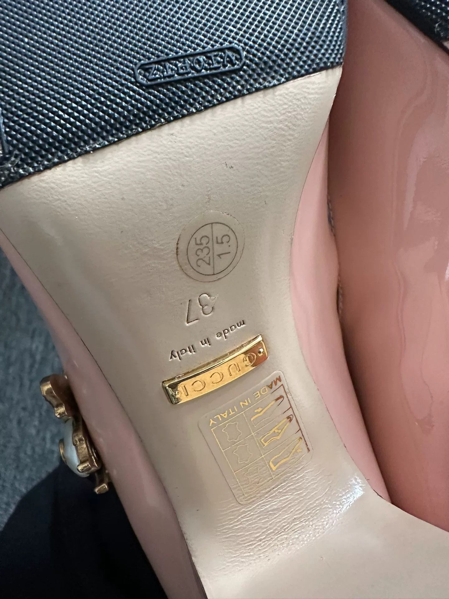 Gucci Gucci Patent Pink Lowtop Sneakers it_37 Women Size US 7 / IT 37 - 8 Thumbnail