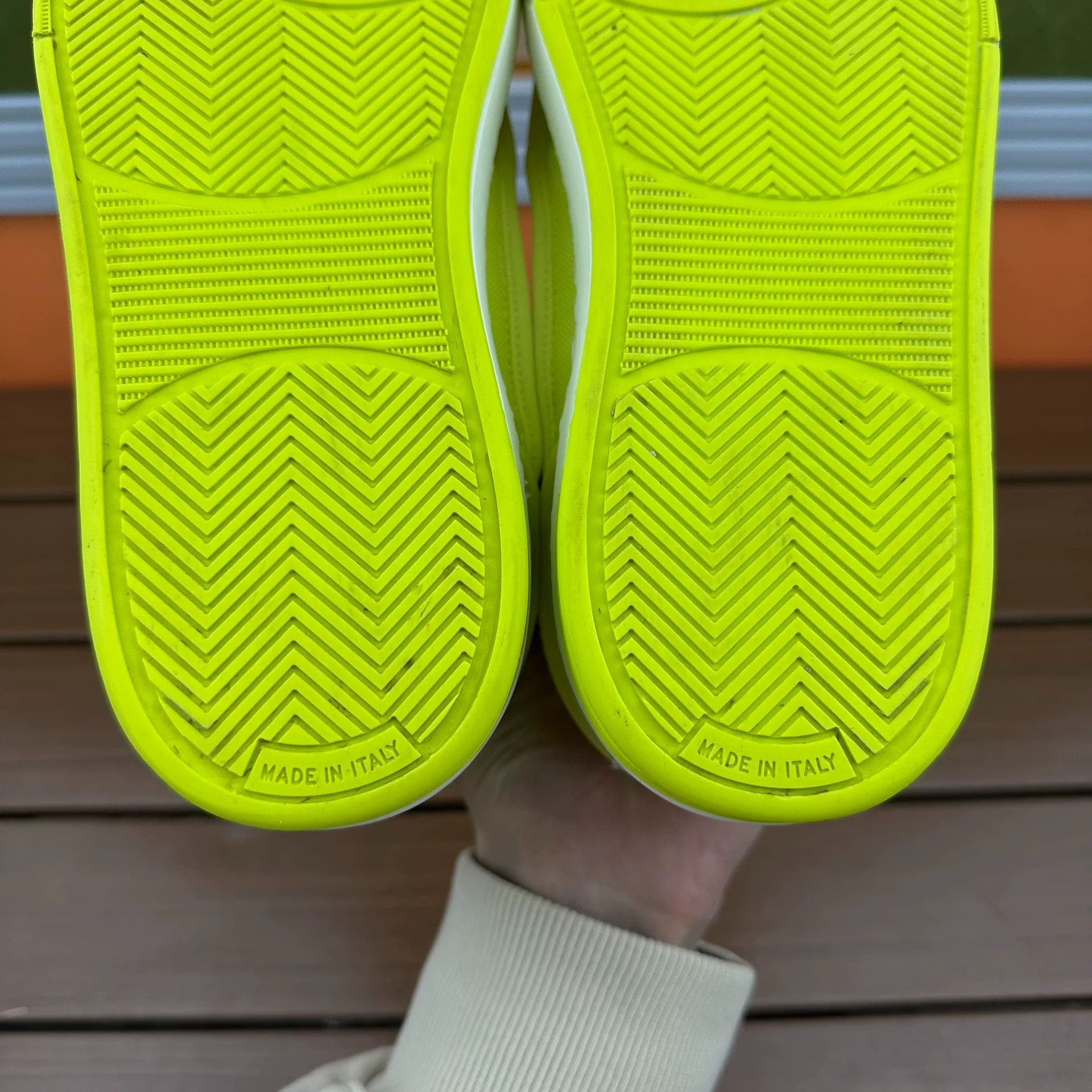 Chanel Chanel Casual Lowtop Sneakers it_35-5 Women Size US 5.5 / IT 35.5 - 8 Thumbnail