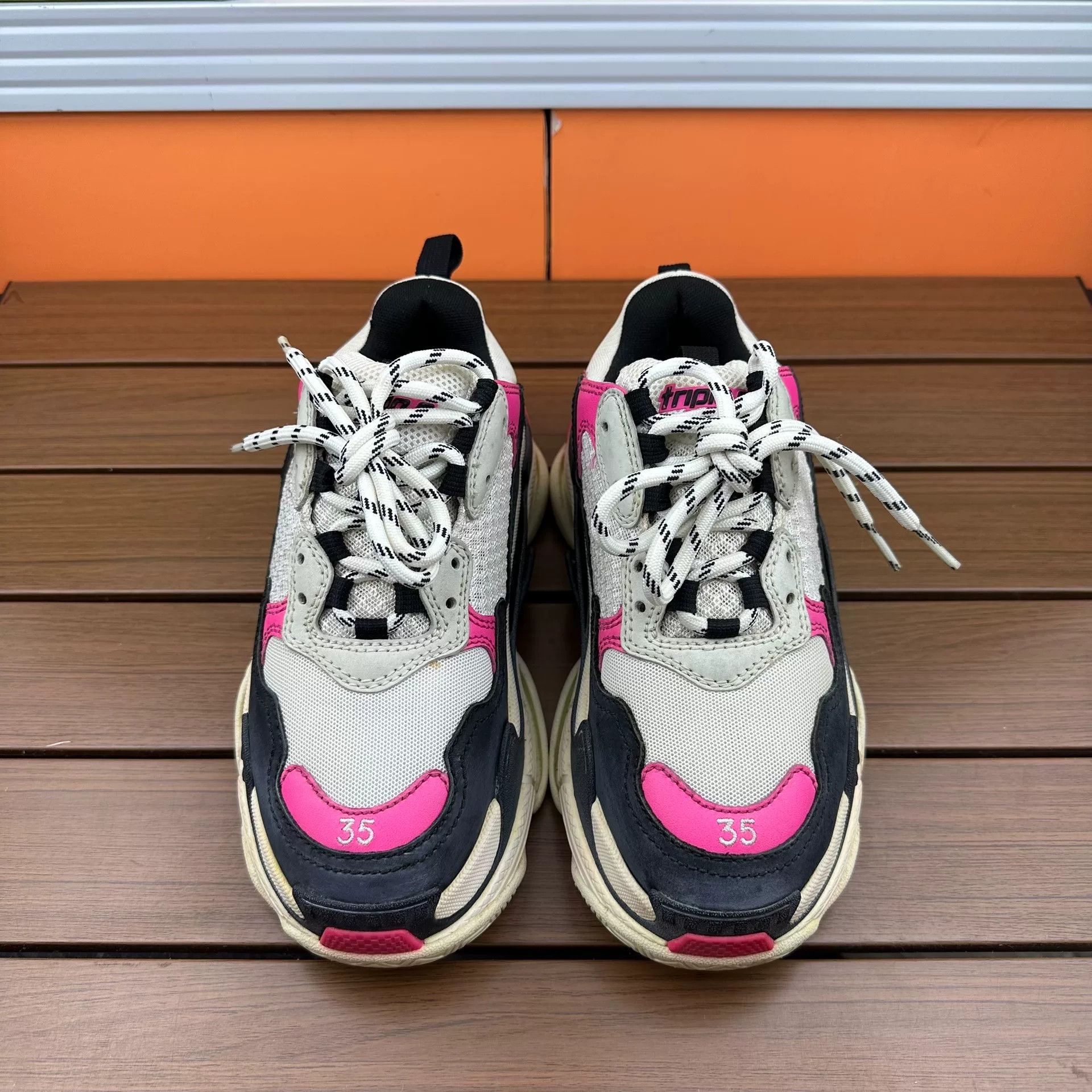 Balenciaga Balenciaga Distressed Pink Lowtop Sneakers it_35 Women Size US 5 / IT 35 - 5 Thumbnail
