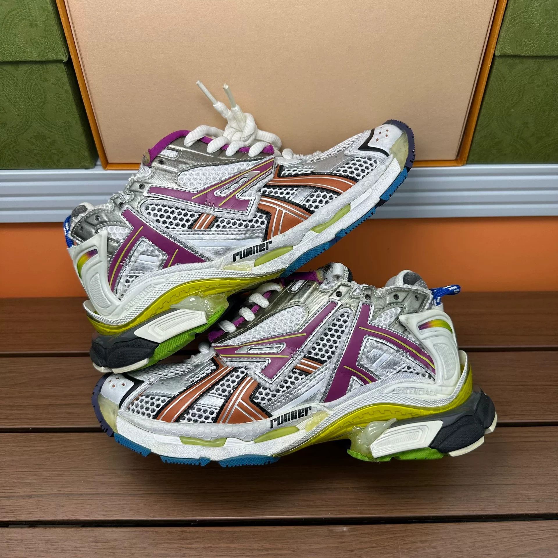 Balenciaga Balenciaga Running Multi Lowtop Sneakers it_36 Women Size US 6 / IT 36 - 2 Thumbnail