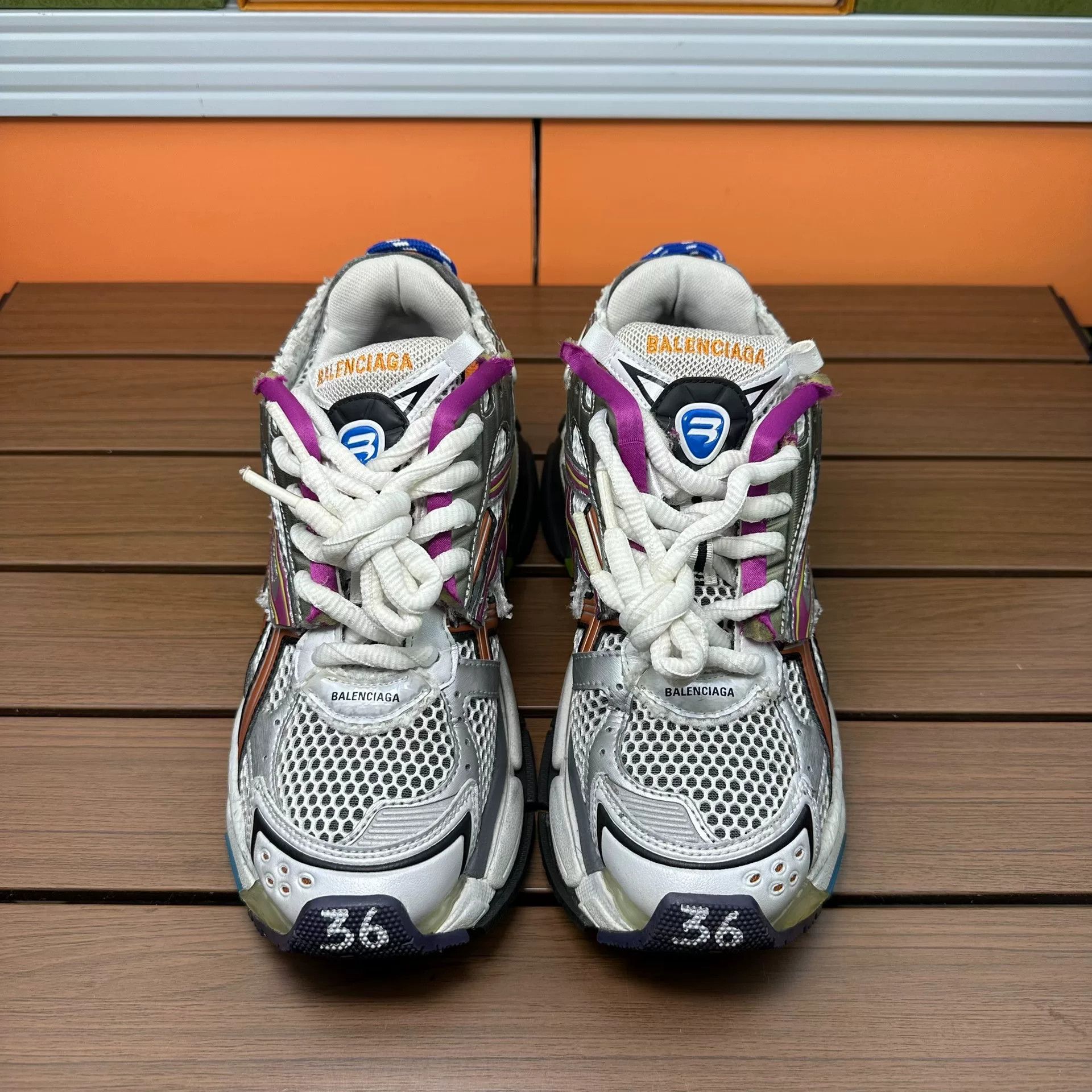 Balenciaga Balenciaga Running Multi Lowtop Sneakers it_36 Women Size US 6 / IT 36 - 4 Thumbnail