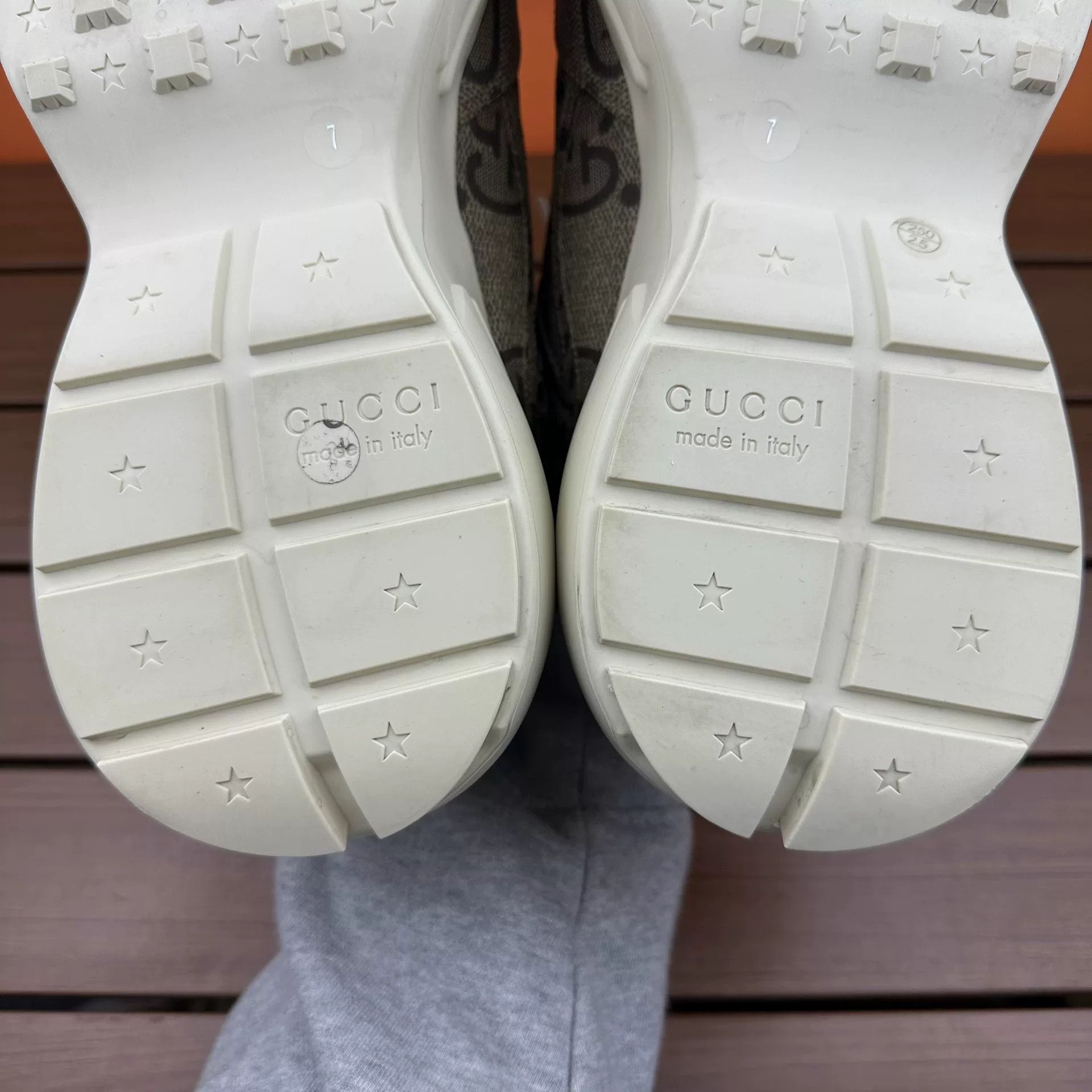 Gucci Gucci Special Lowtop Sneakers 8 Men Size US 8 / EU 41 - 8 Thumbnail