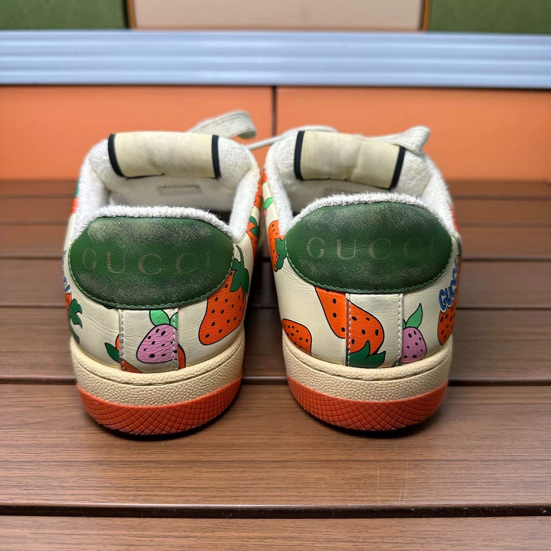 Gucci Gucci Printed Lowtop Sneakers it_36 Women Size US 6 / IT 36 - 6 Thumbnail