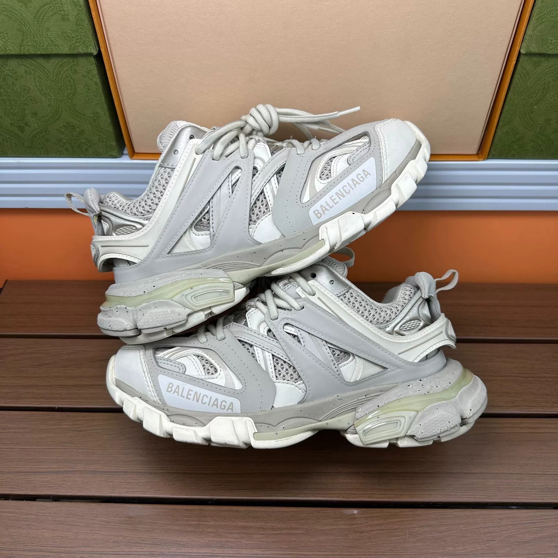 Balenciaga Balenciaga Lowtop Sneakers it_36 Women Size US 6 / IT 36 - 2 Thumbnail