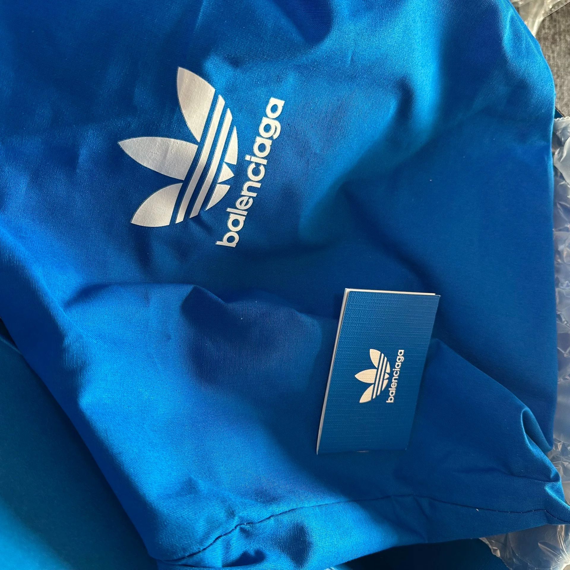 Adidas Adidas Collab Lowtop Sneakers 8 Men Size US 8 / EU 41 - 8 Thumbnail