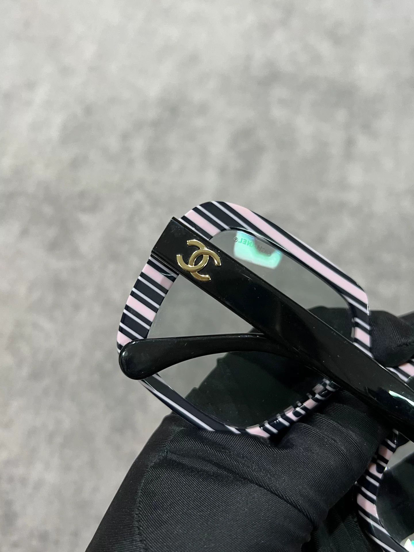 Chanel Chanel Pink Black Square Sunglasses Size ONE SIZE - 4 Thumbnail