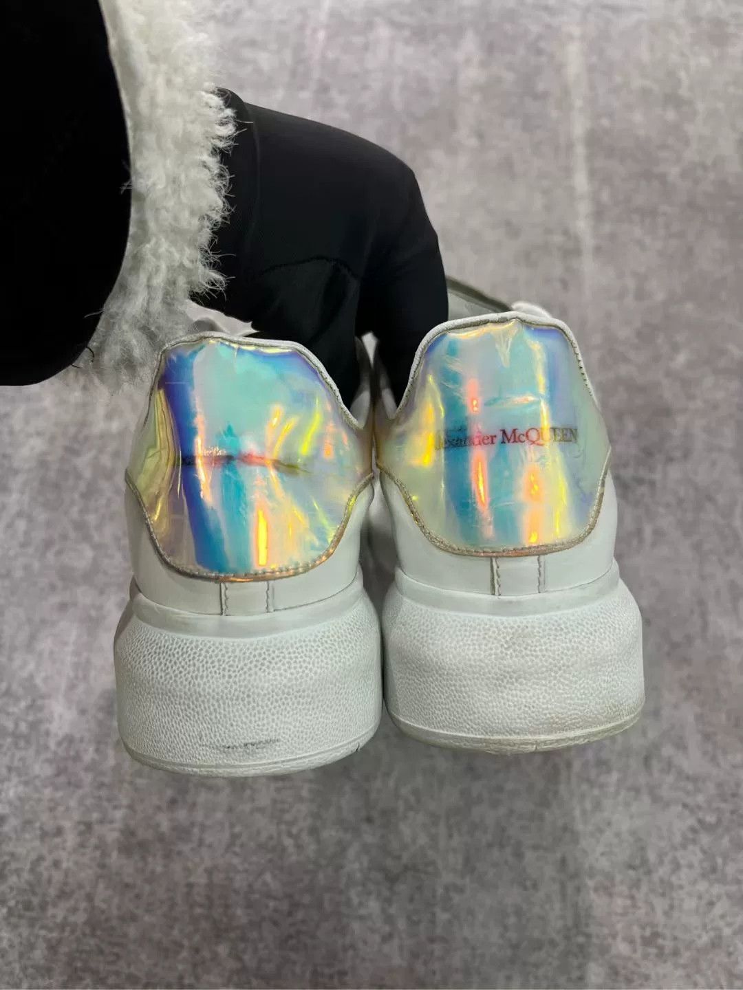 Alexander McQueen Alexander McQueen Laser Logo White Sneakers Size US 7.5 / IT 37.5 - 4 Thumbnail