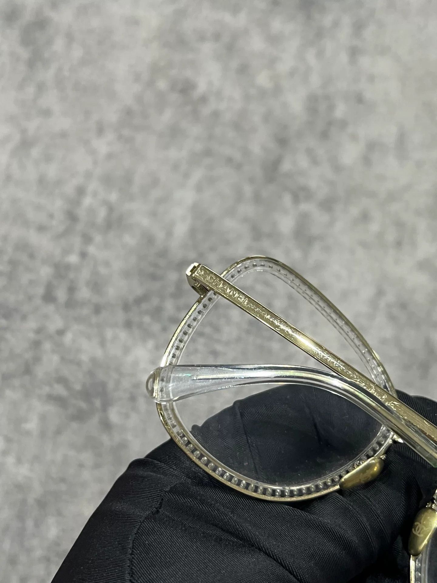 Chanel Chanel Diamond-Embellished Frame Glasses Size ONE SIZE - 4 Thumbnail